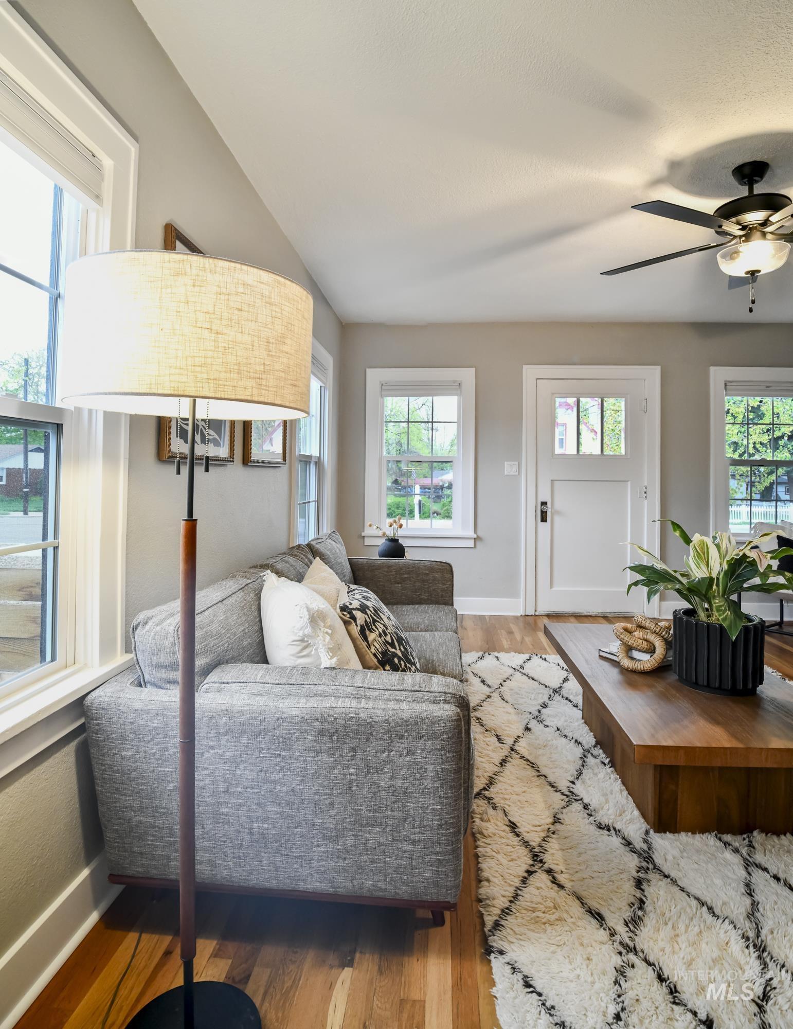 2204 N 28Th St, Boise, Idaho 83703-5608, 1 Bedroom, 1 Bathroom, Residential For Sale, Price $495,000, 98981929