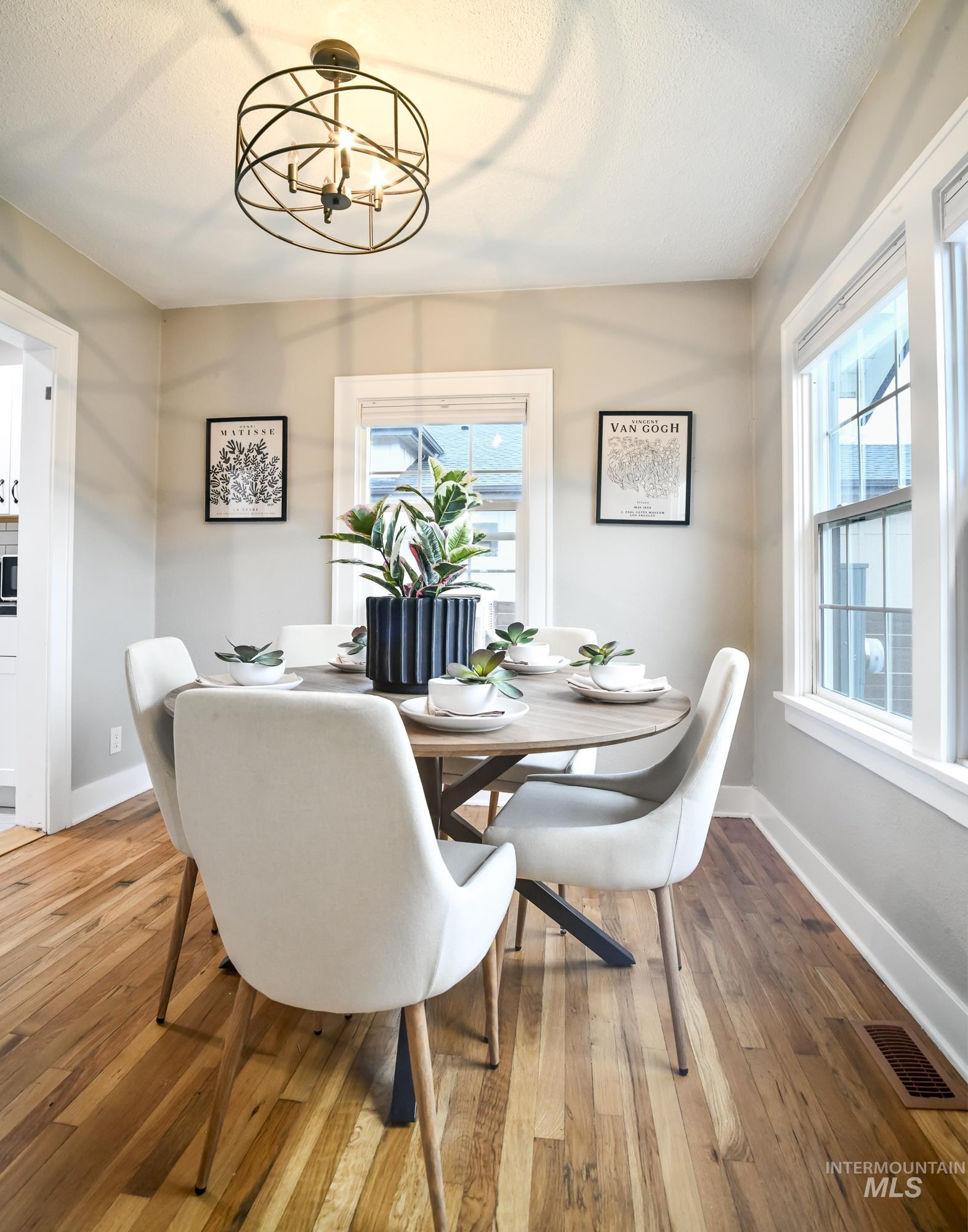 2204 N 28Th St, Boise, Idaho 83703-5608, 1 Bedroom, 1 Bathroom, Residential For Sale, Price $495,000, 98981929