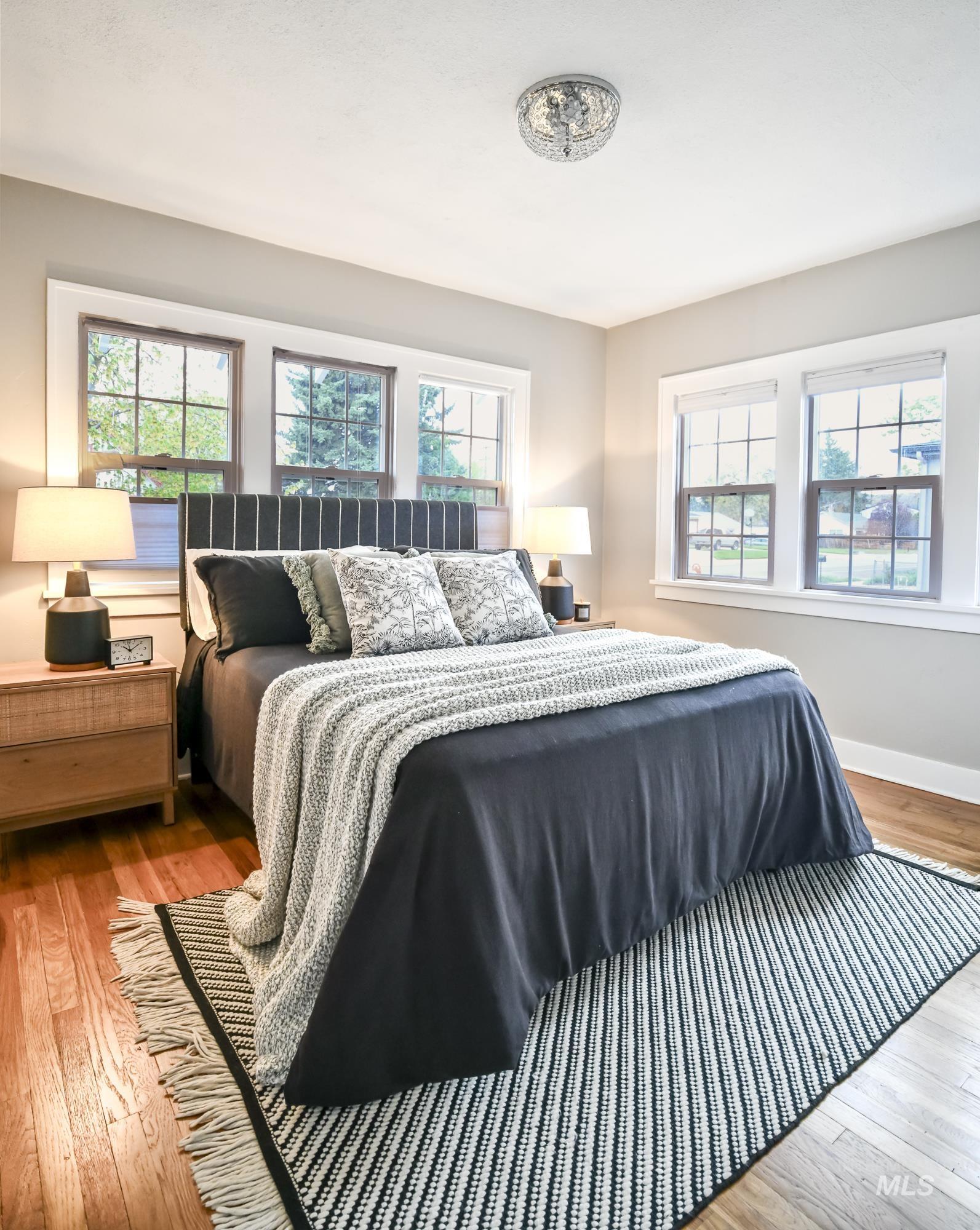 2204 N 28Th St, Boise, Idaho 83703-5608, 1 Bedroom, 1 Bathroom, Residential For Sale, Price $495,000, 98981929