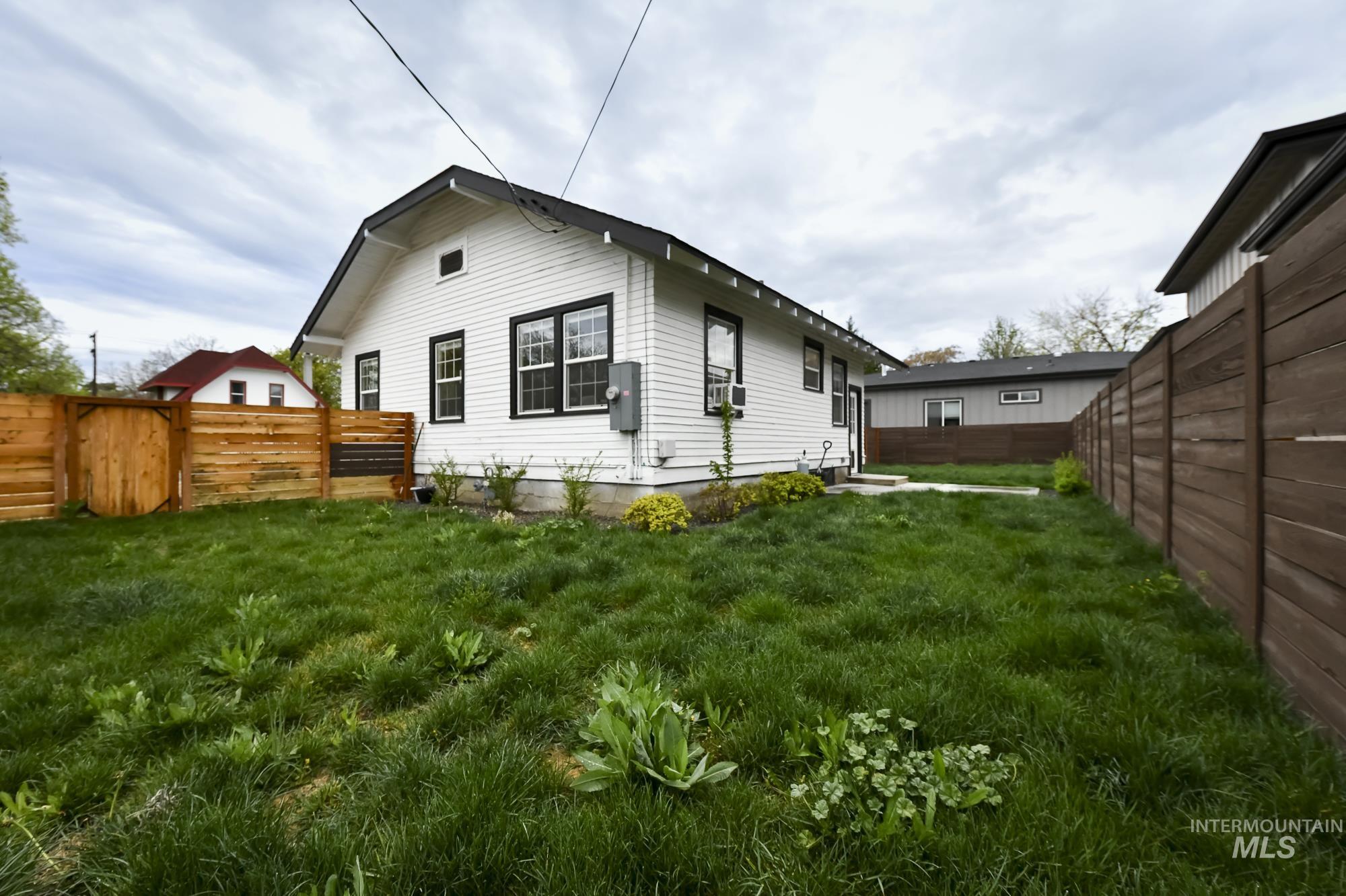 2204 N 28Th St, Boise, Idaho 83703-5608, 1 Bedroom, 1 Bathroom, Residential For Sale, Price $495,000, 98981929