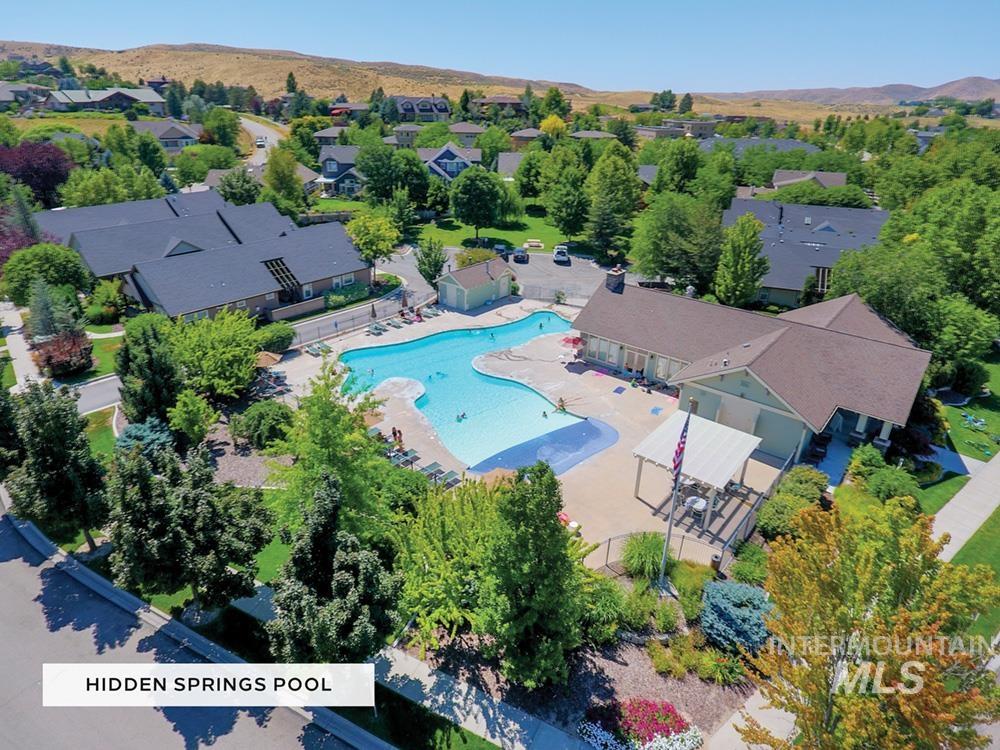 5707 W Hidden Springs Dr, Boise, Idaho 83714, 4 Bedrooms, 3.5 Bathrooms, Residential For Sale, Price $690,000,MLS 98981939