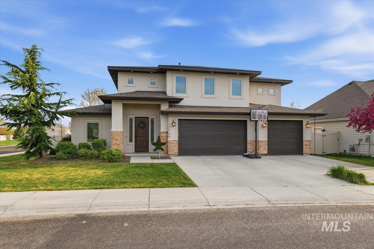 11735 W Carlisle Bay Dr, Star, Idaho 83669, 4 Bedrooms, 2.5 Bathrooms, Residential For Sale, Price $777,000,MLS 98981942
