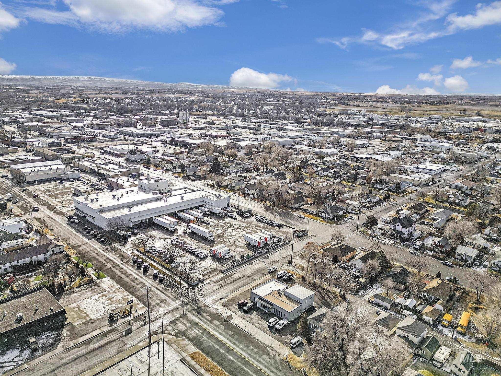 507 Main Ave W, Twin Falls, Idaho 83301, Business/Commercial For Sale, Price $9,000,MLS 98981950