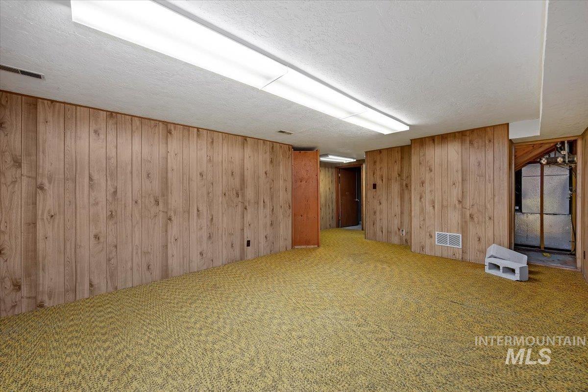 507 Main Ave W, Twin Falls, Idaho 83301, Business/Commercial For Sale, Price $9,000,MLS 98981950