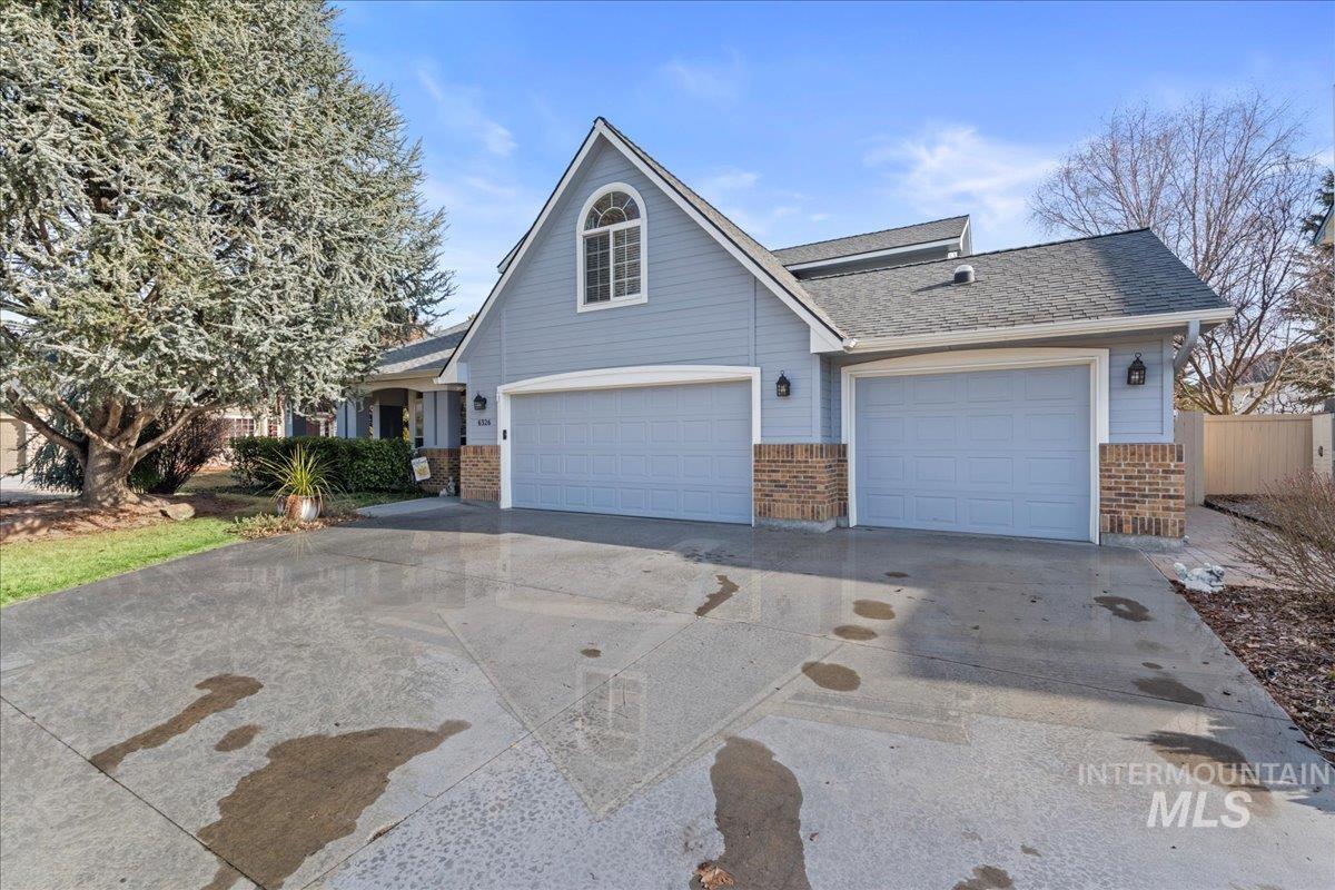 6326 N Talcrest Place, Boise, Idaho 83713, 4 Bedrooms, 2.5 Bathrooms, Residential For Sale, Price $615,000, 98981958