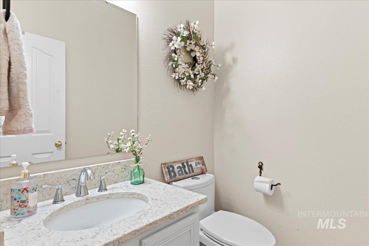 6326 N Talcrest Place, Boise, Idaho 83713, 4 Bedrooms, 2.5 Bathrooms, Residential For Sale, Price $615,000, 98981958