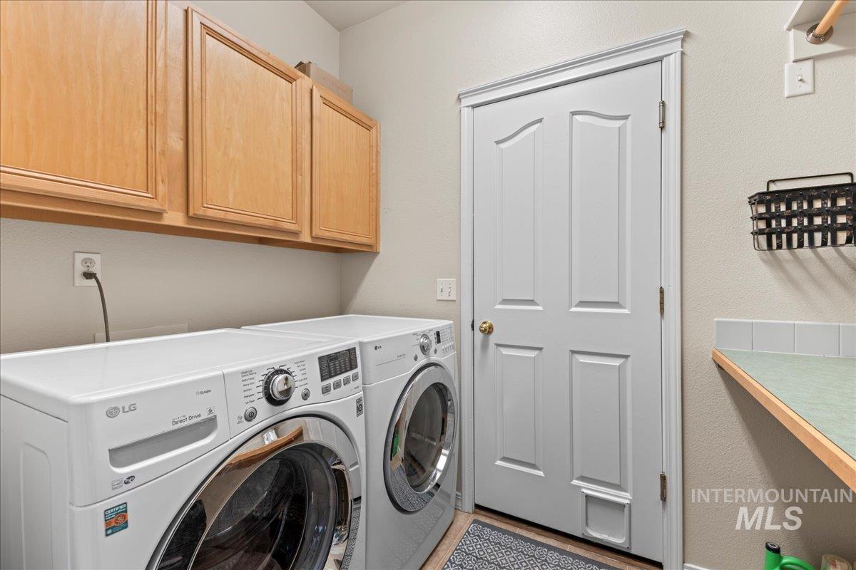 6326 N Talcrest Place, Boise, Idaho 83713, 4 Bedrooms, 2.5 Bathrooms, Residential For Sale, Price $615,000, 98981958