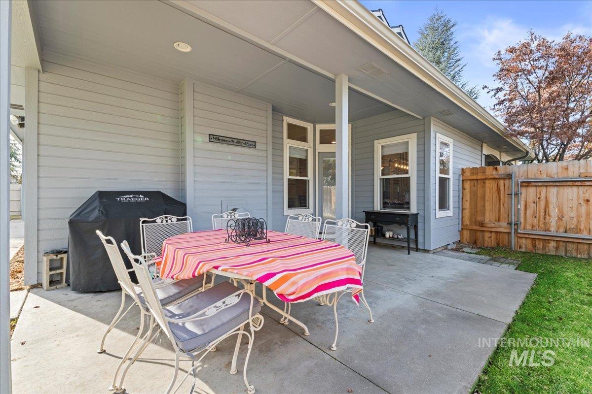 6326 N Talcrest Place, Boise, Idaho 83713, 4 Bedrooms, 2.5 Bathrooms, Residential For Sale, Price $615,000, 98981958