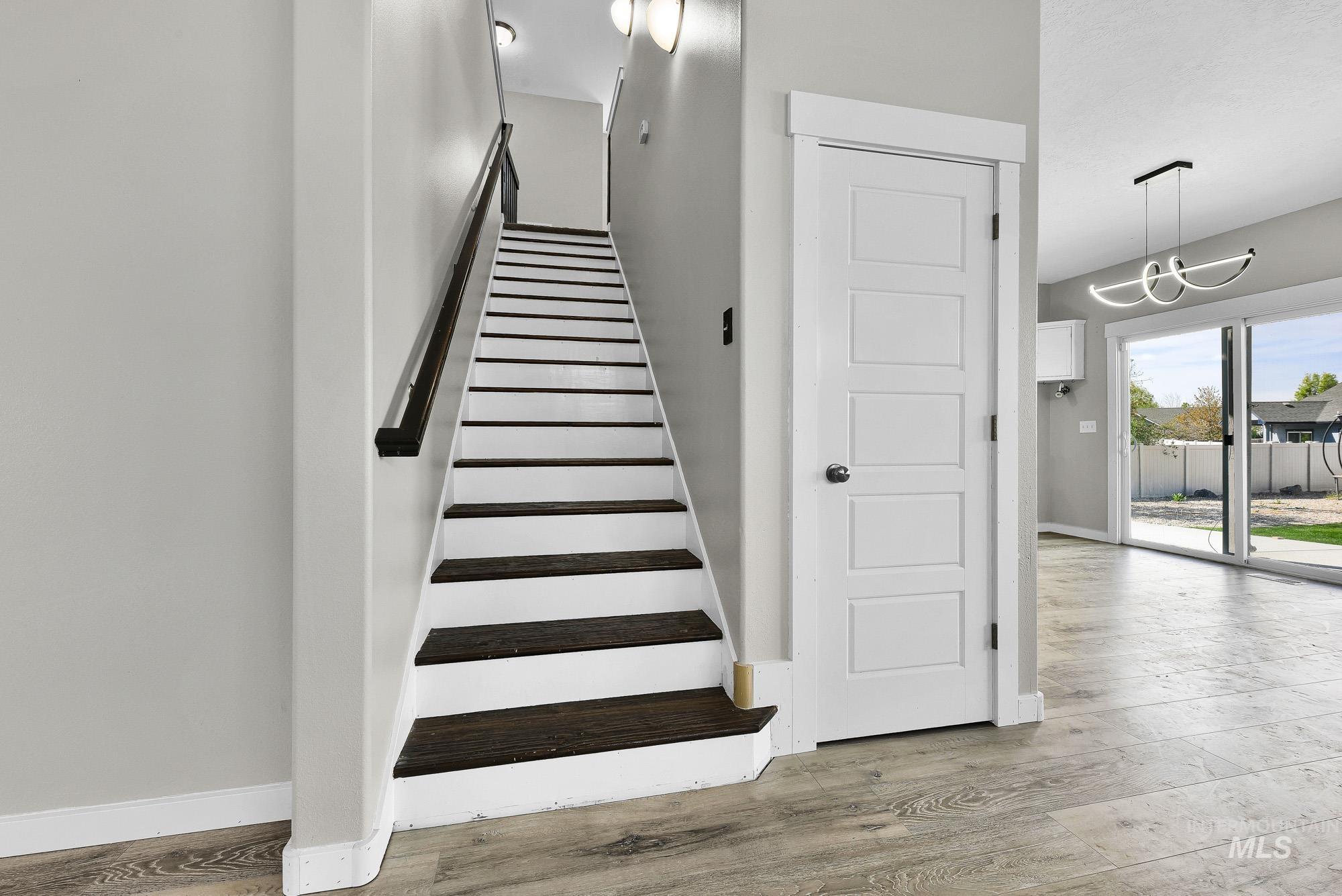 1935 S Sandcrest Way, Nampa, Idaho 83686, 4 Bedrooms, 2.5 Bathrooms, Residential For Sale, Price $499,900, 98981963