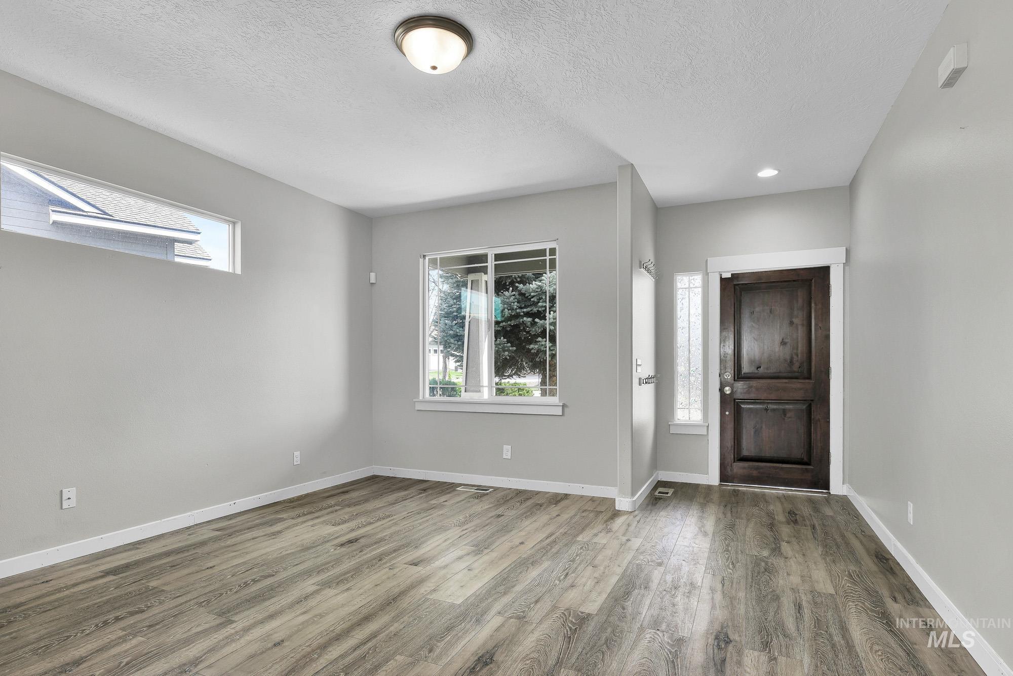 1935 S Sandcrest Way, Nampa, Idaho 83686, 4 Bedrooms, 2.5 Bathrooms, Residential For Sale, Price $499,900, 98981963