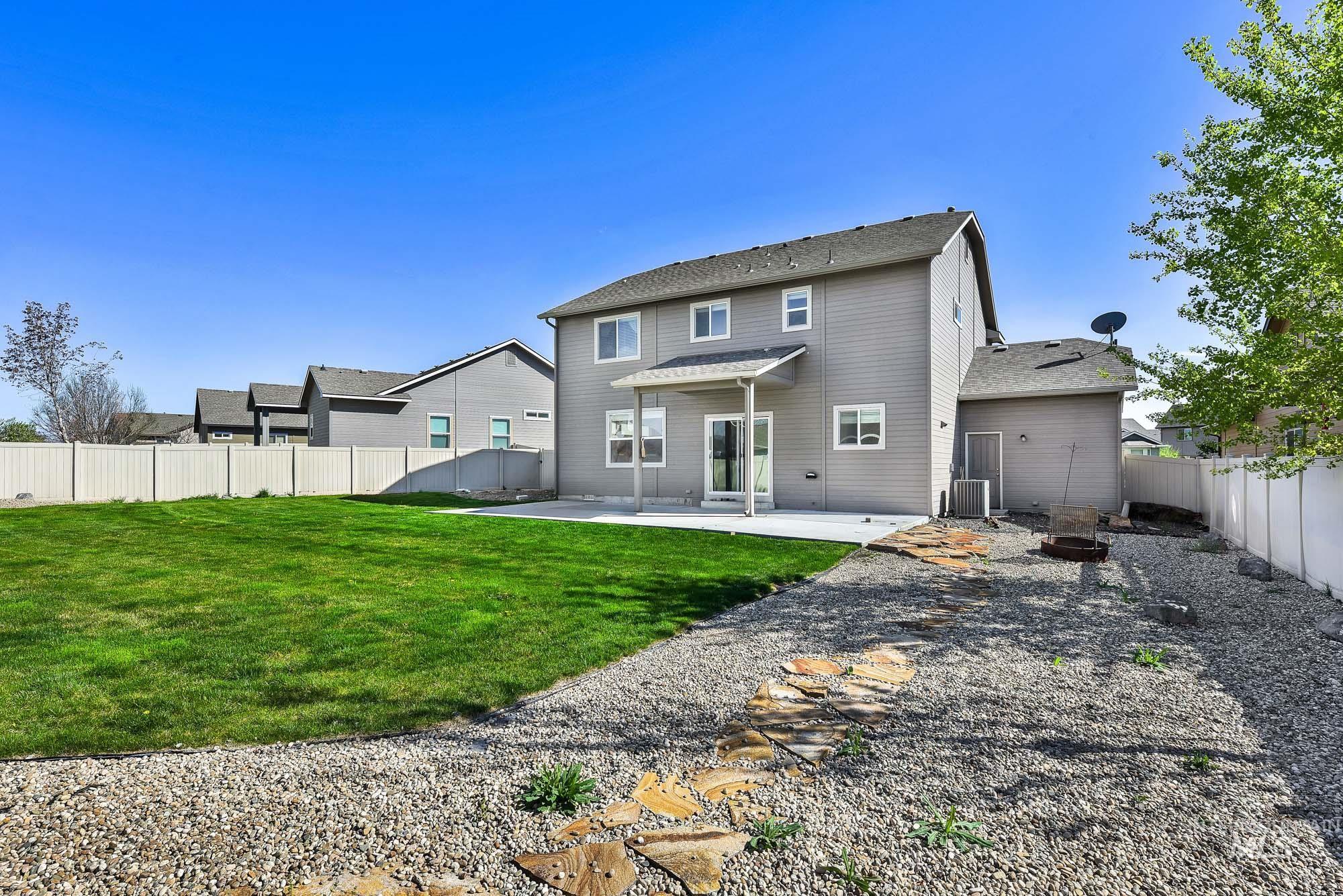 1935 S Sandcrest Way, Nampa, Idaho 83686, 4 Bedrooms, 2.5 Bathrooms, Residential For Sale, Price $480,000, 98981963