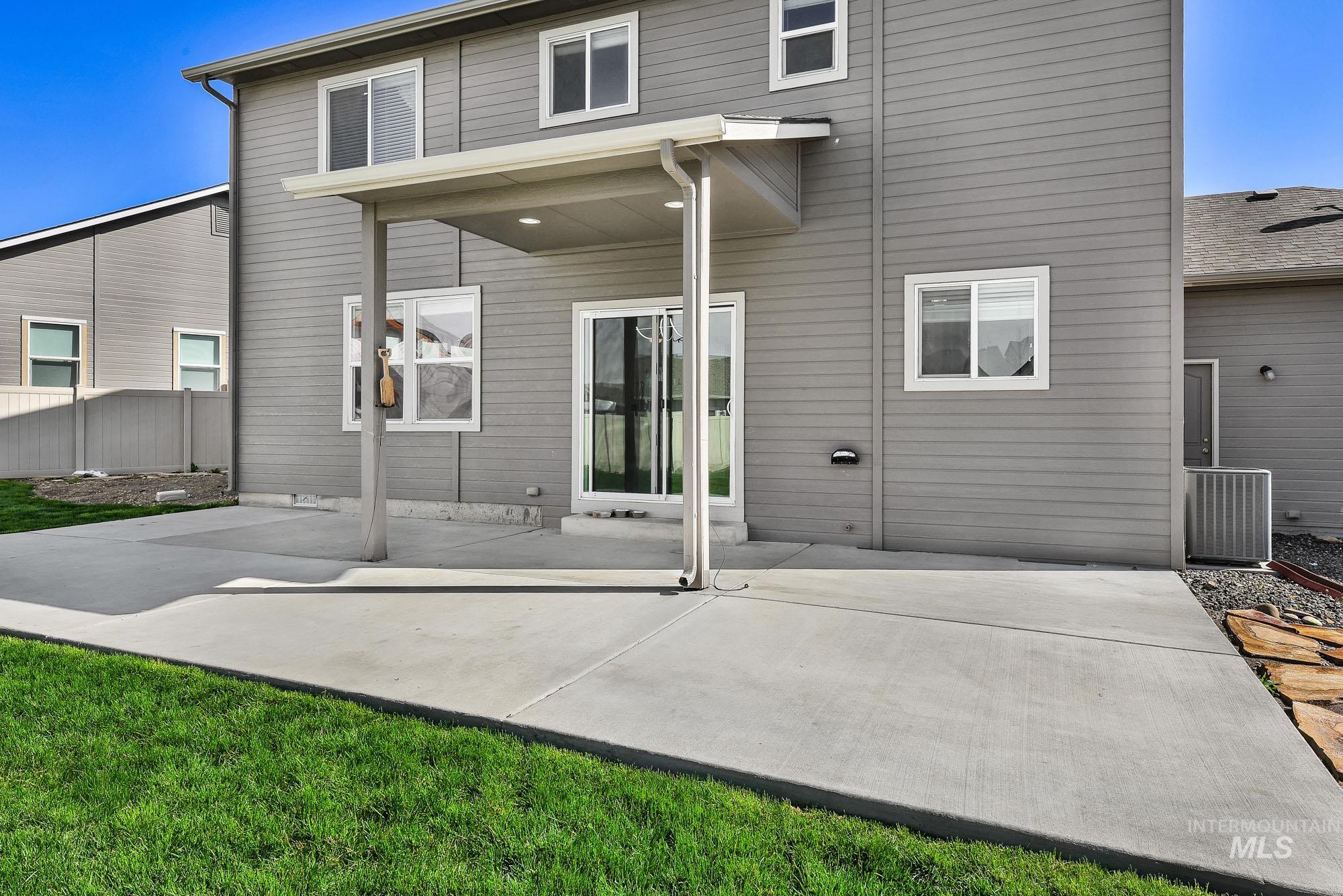 1935 S Sandcrest Way, Nampa, Idaho 83686, 4 Bedrooms, 2.5 Bathrooms, Residential For Sale, Price $480,000, 98981963