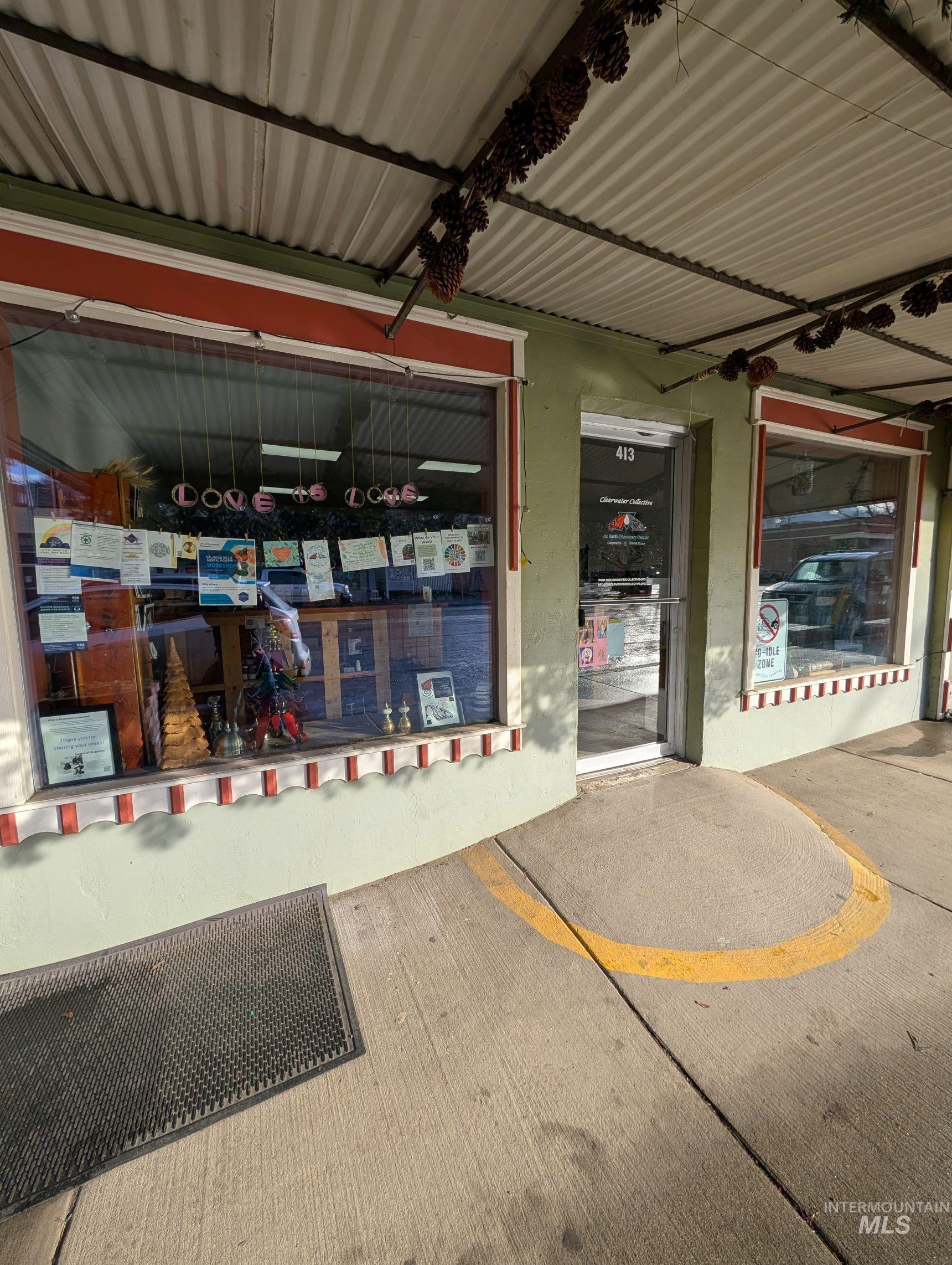 413 Main Street, Kamiah, Idaho 83536, 2 Bedrooms, 1 Bathroom, Residential For Sale, Price $250,000,MLS 98981965