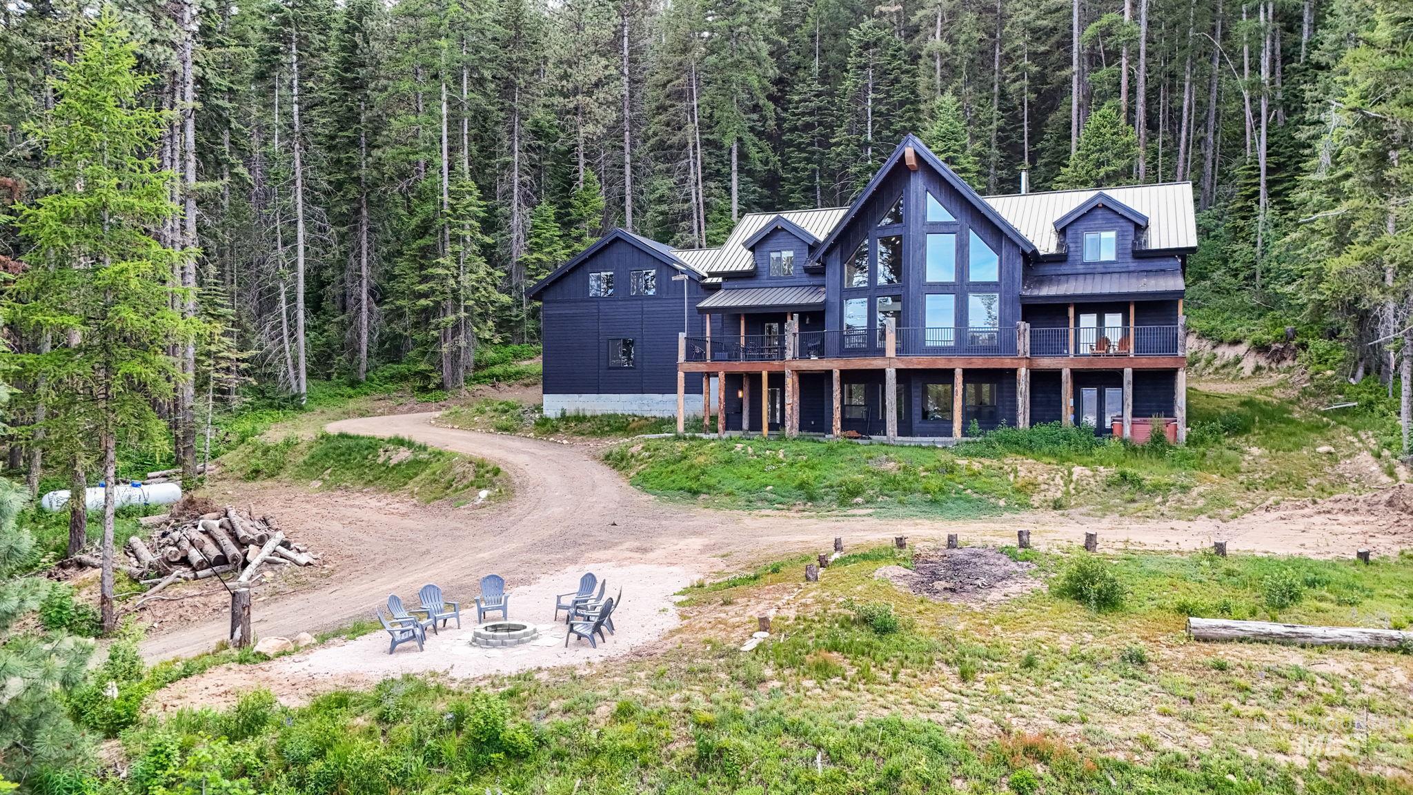 1505 Bear Rock Trail, Donnelly, Idaho 83615, 5 Bedrooms, 5.5 Bathrooms, Residential For Sale, Price $3,490,000,MLS 98981966