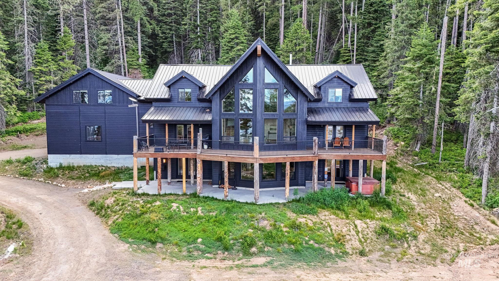 1505 Bear Rock Trail, Donnelly, Idaho 83615, 5 Bedrooms, 5.5 Bathrooms, Residential For Sale, Price $3,490,000,MLS 98981966