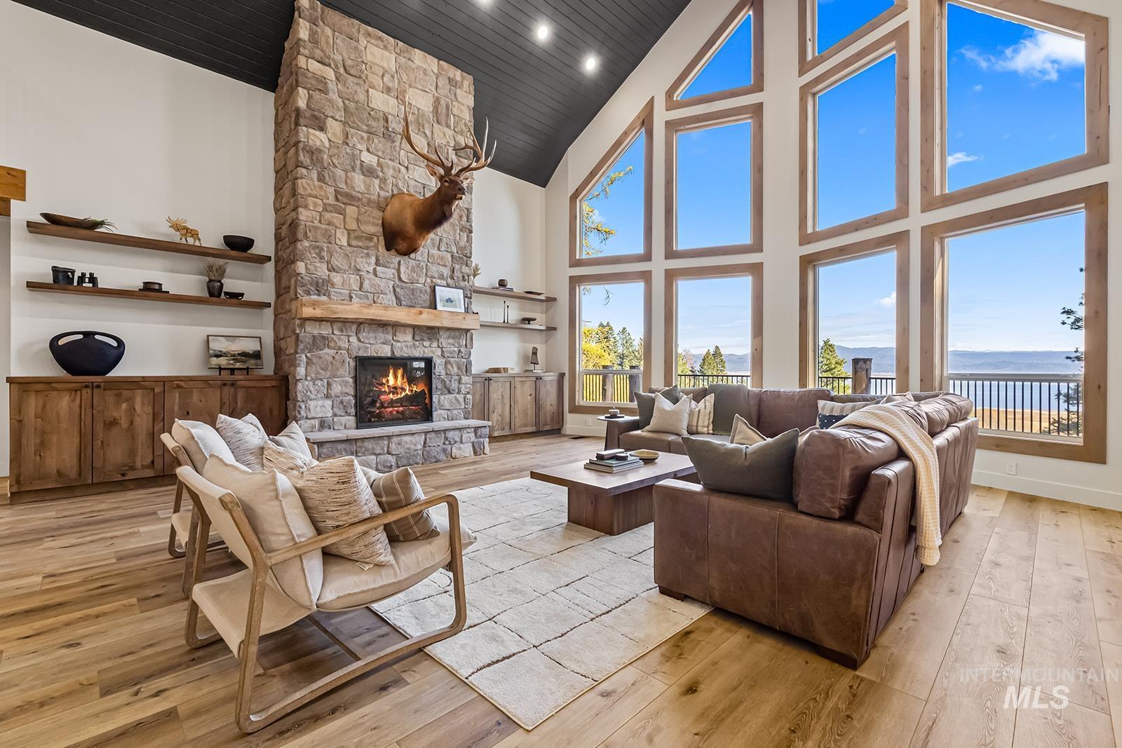 1505 Bear Rock Trail, Donnelly, Idaho 83615, 5 Bedrooms, 5.5 Bathrooms, Residential For Sale, Price $3,490,000,MLS 98981966