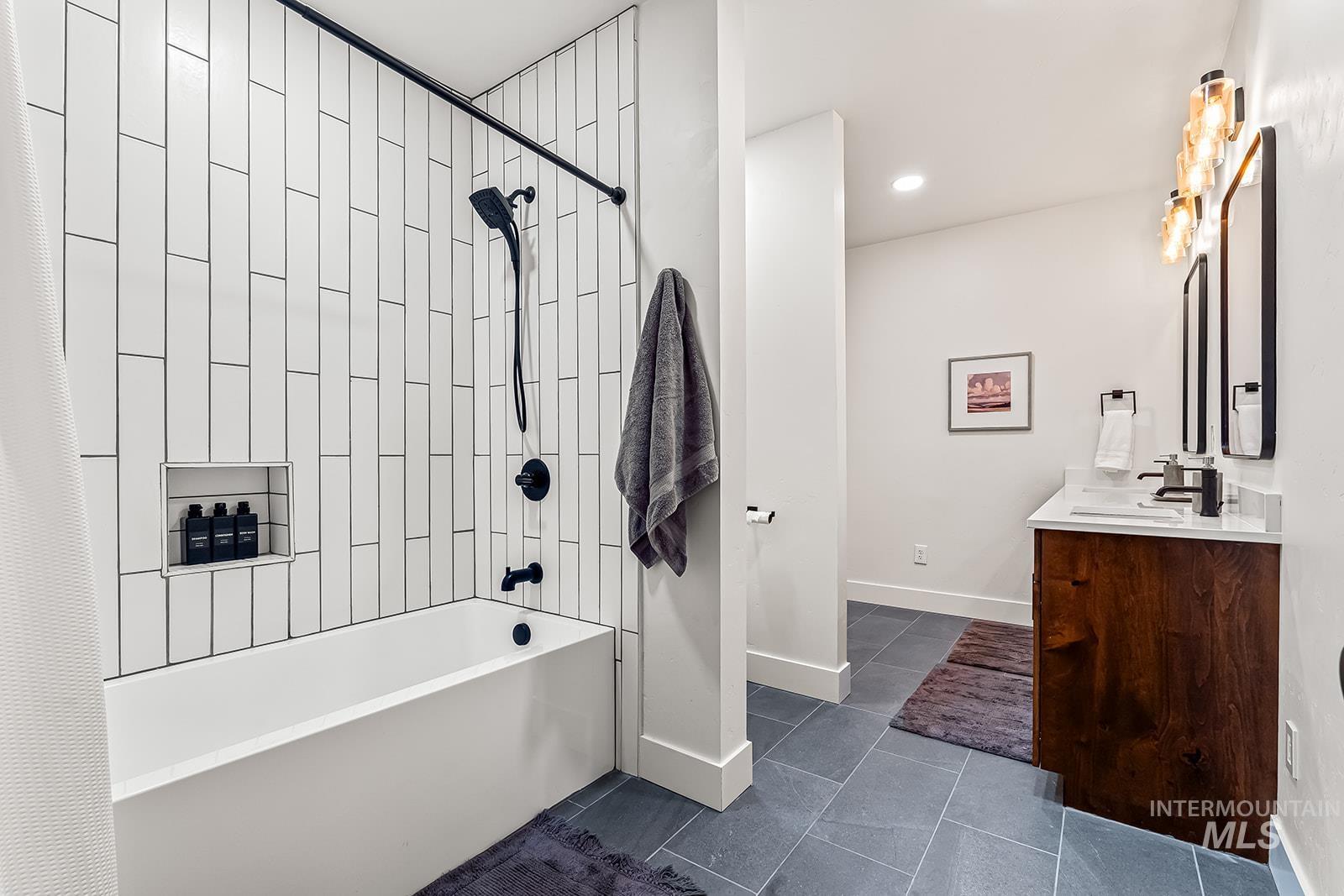 1505 Bear Rock Trail, Donnelly, Idaho 83615, 5 Bedrooms, 5.5 Bathrooms, Residential For Sale, Price $3,490,000,MLS 98981966