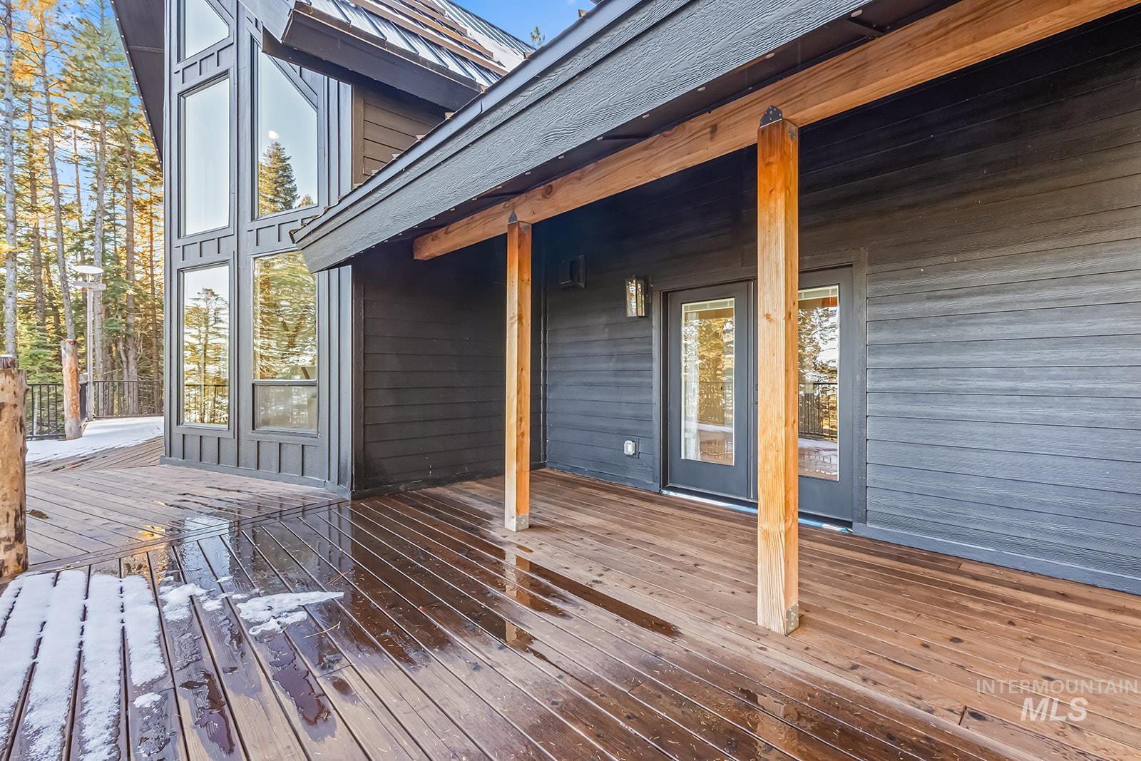 1505 Bear Rock Trail, Donnelly, Idaho 83615, 5 Bedrooms, 5.5 Bathrooms, Residential For Sale, Price $3,490,000,MLS 98981966