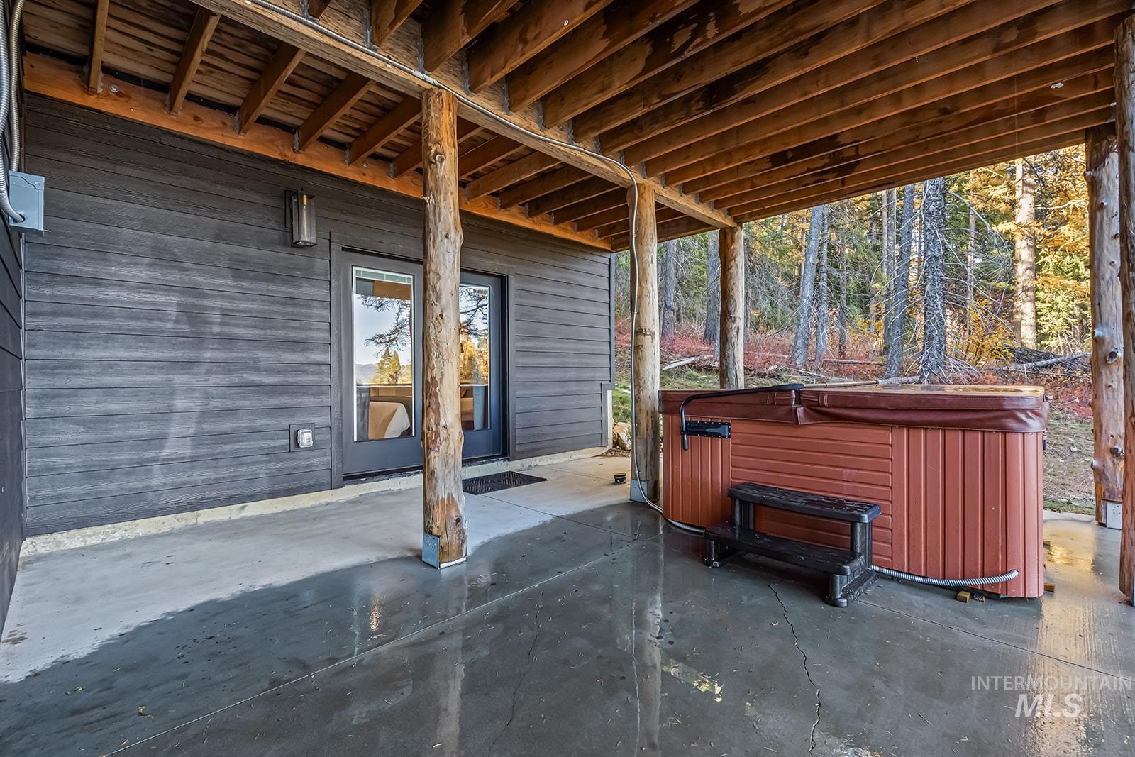 1505 Bear Rock Trail, Donnelly, Idaho 83615, 5 Bedrooms, 5.5 Bathrooms, Residential For Sale, Price $3,490,000,MLS 98981966