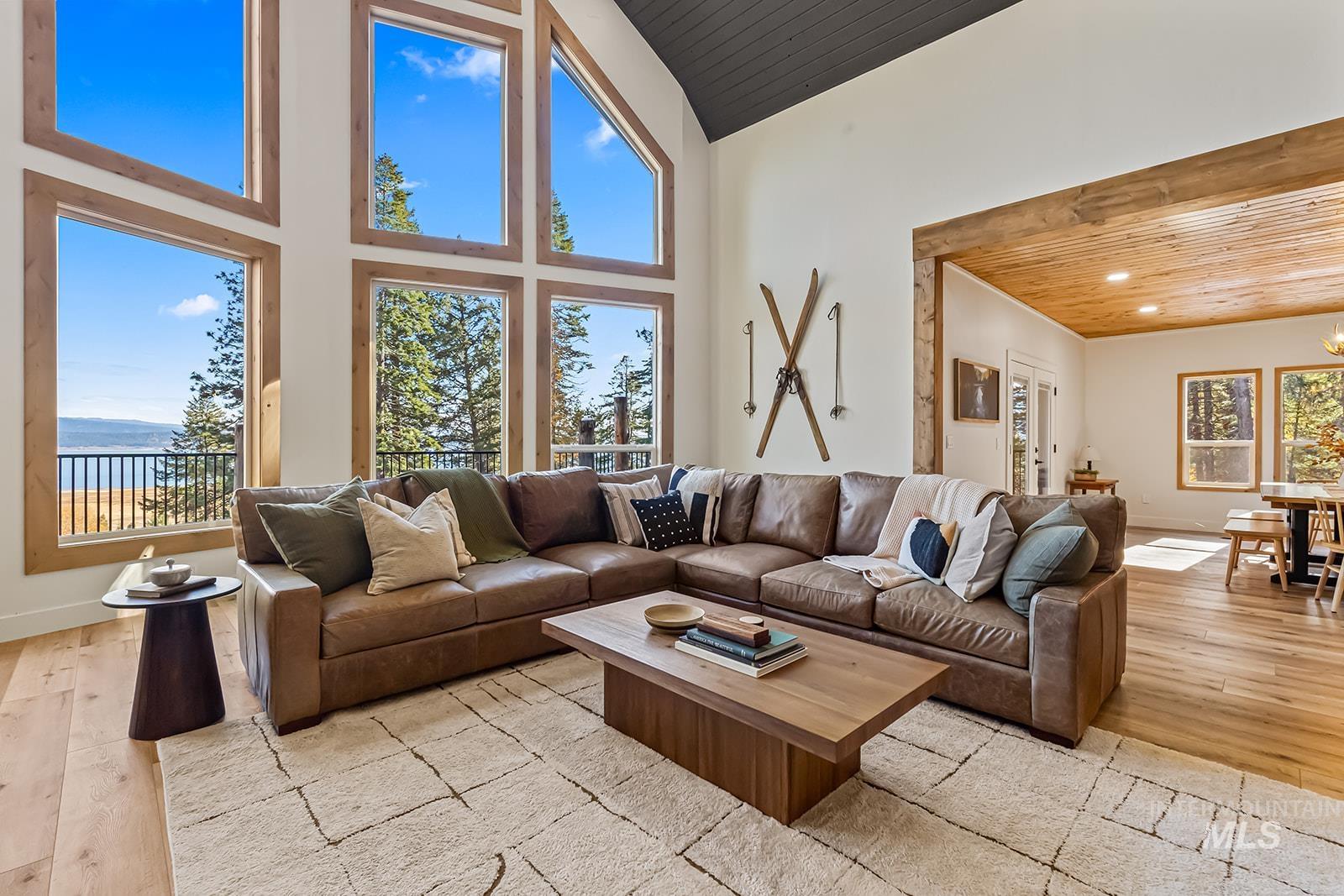 1505 Bear Rock Trail, Donnelly, Idaho 83615, 5 Bedrooms, 5.5 Bathrooms, Residential For Sale, Price $3,490,000,MLS 98981966