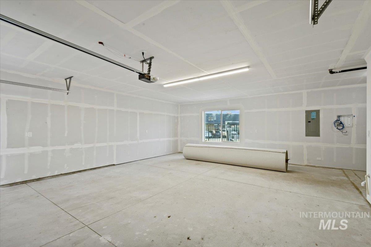 507 N Lucy Lane, Nampa, Idaho 83687, 3 Bedrooms, 2.5 Bathrooms, Residential For Sale, Price $323,000,MLS 98981968