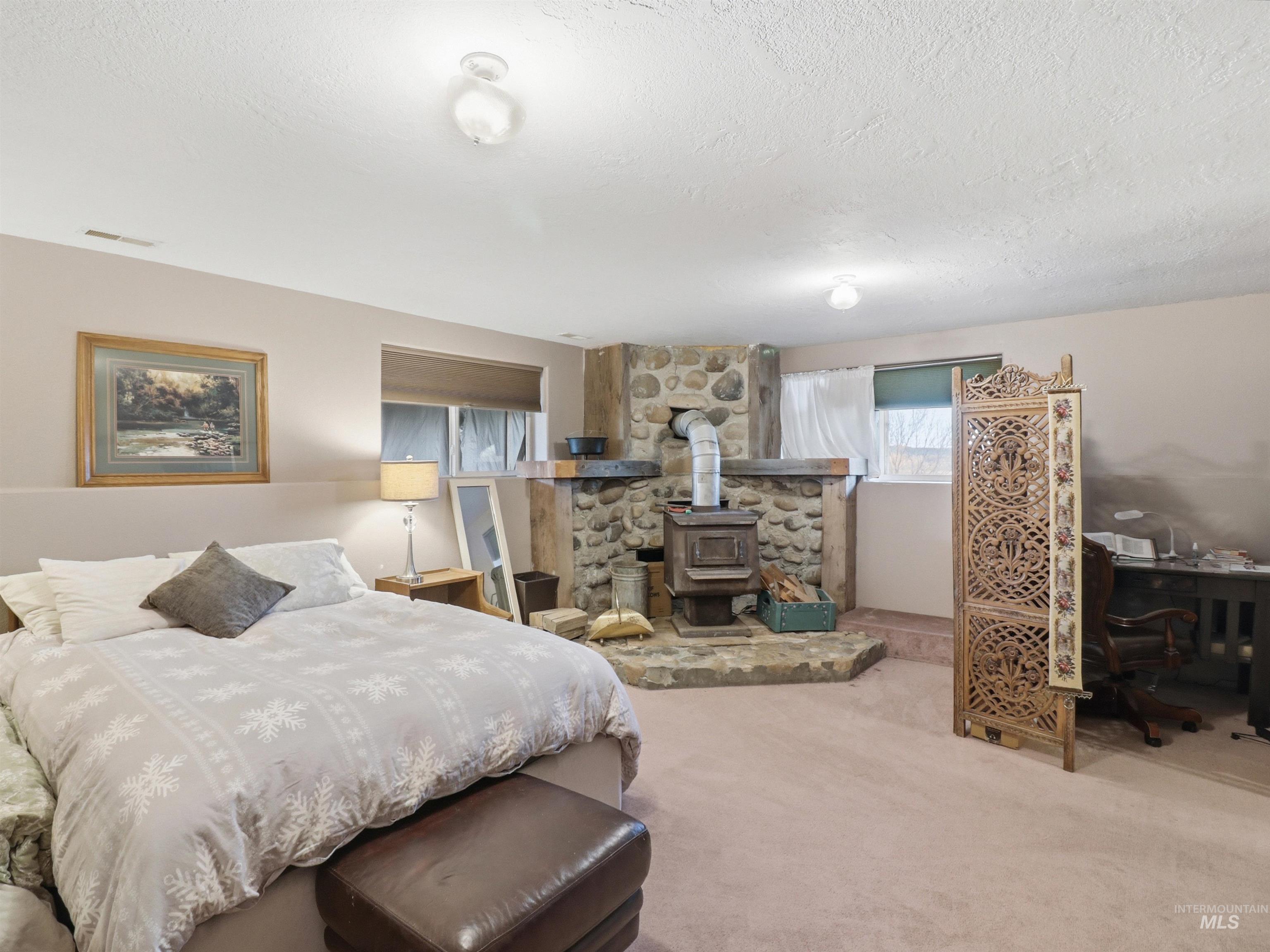 6260 Blaine Rd, New Plymouth, Idaho 83655, 2 Bedrooms, 1 Bathroom, Residential For Sale, Price $625,000, 98981987