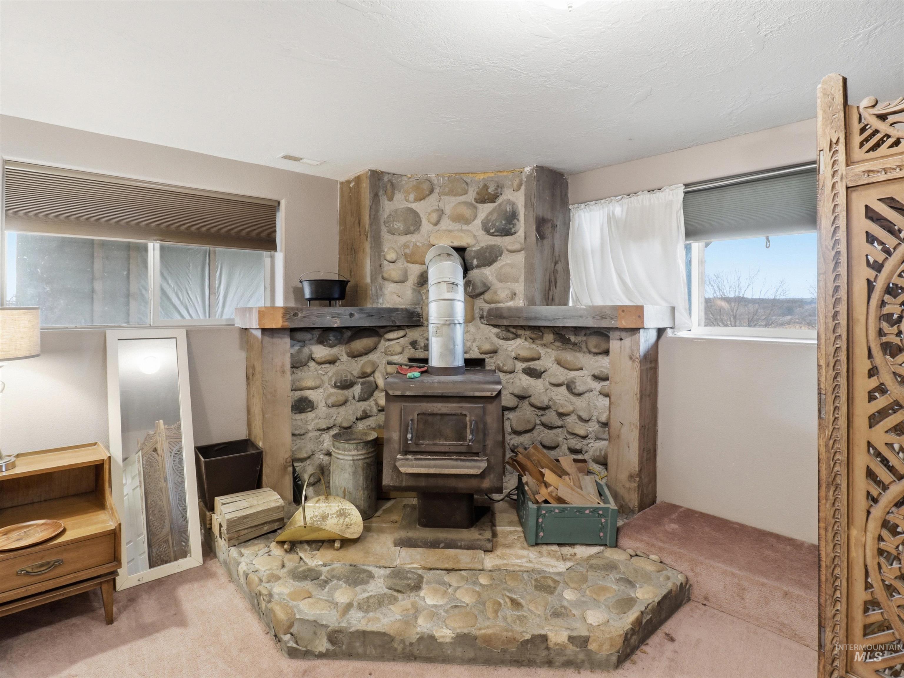 6260 Blaine Rd, New Plymouth, Idaho 83655, 2 Bedrooms, 1 Bathroom, Residential For Sale, Price $625,000, 98981987