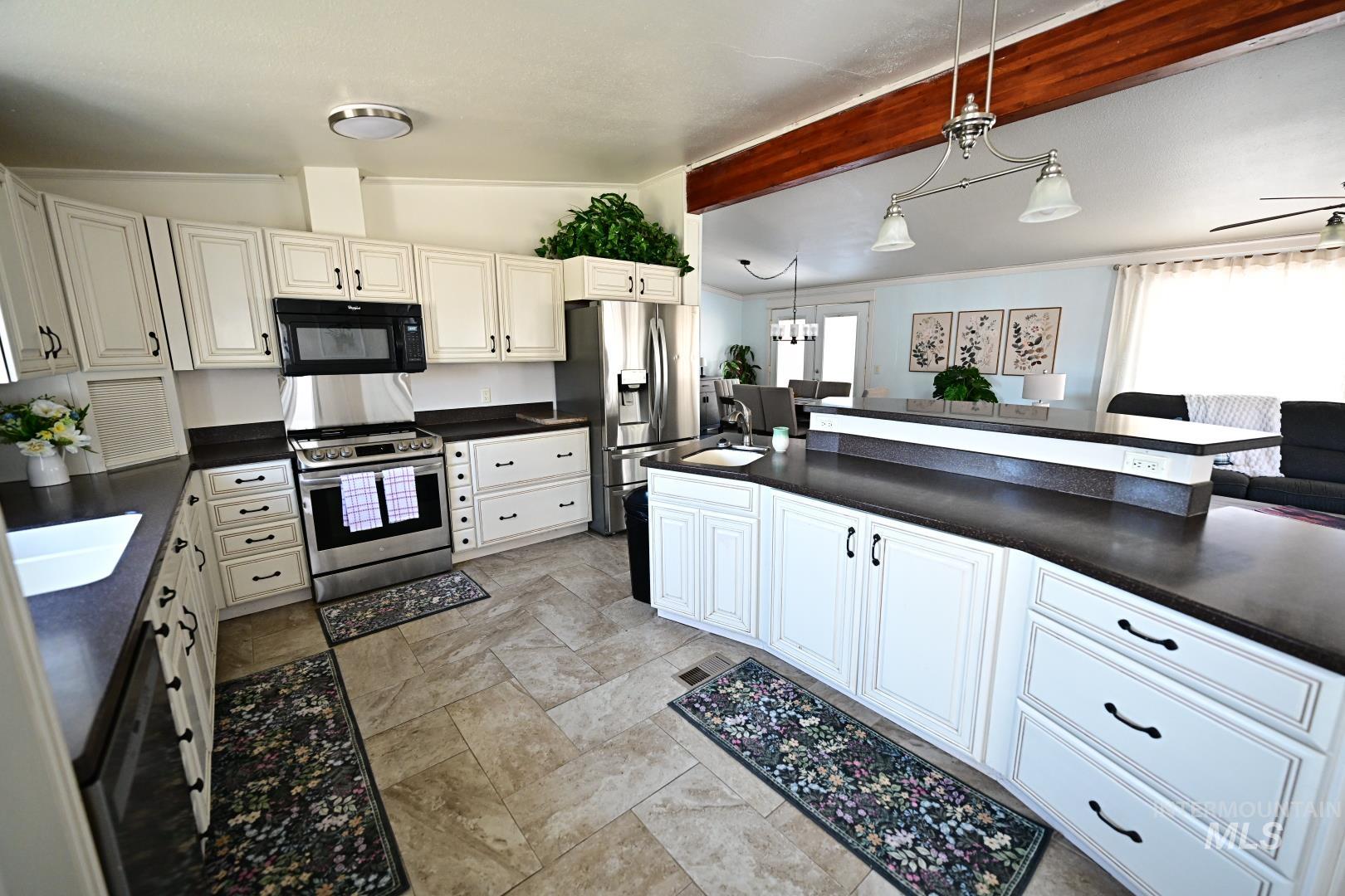 15627 Cantrice, Caldwell, Idaho 83607, 4 Bedrooms, 3 Bathrooms, Residential For Sale, Price $398,000, 98981988