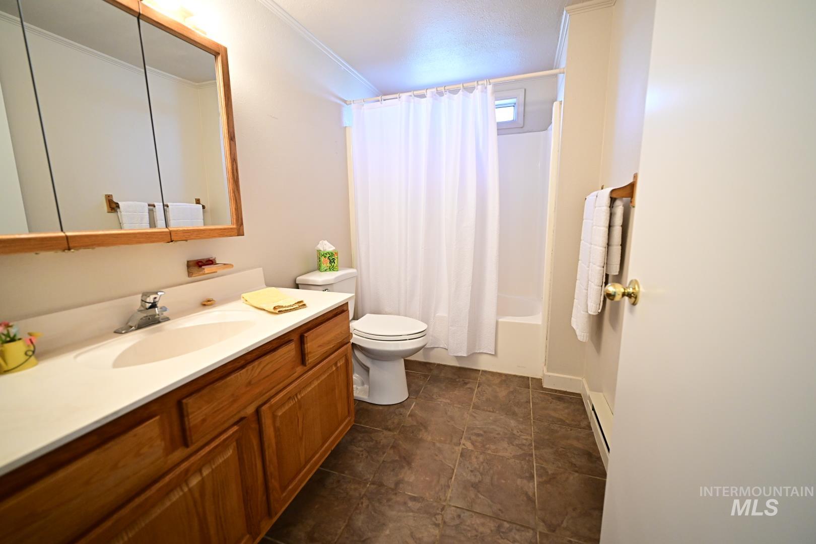 15627 Cantrice, Caldwell, Idaho 83607, 4 Bedrooms, 3 Bathrooms, Residential For Sale, Price $398,000, 98981988