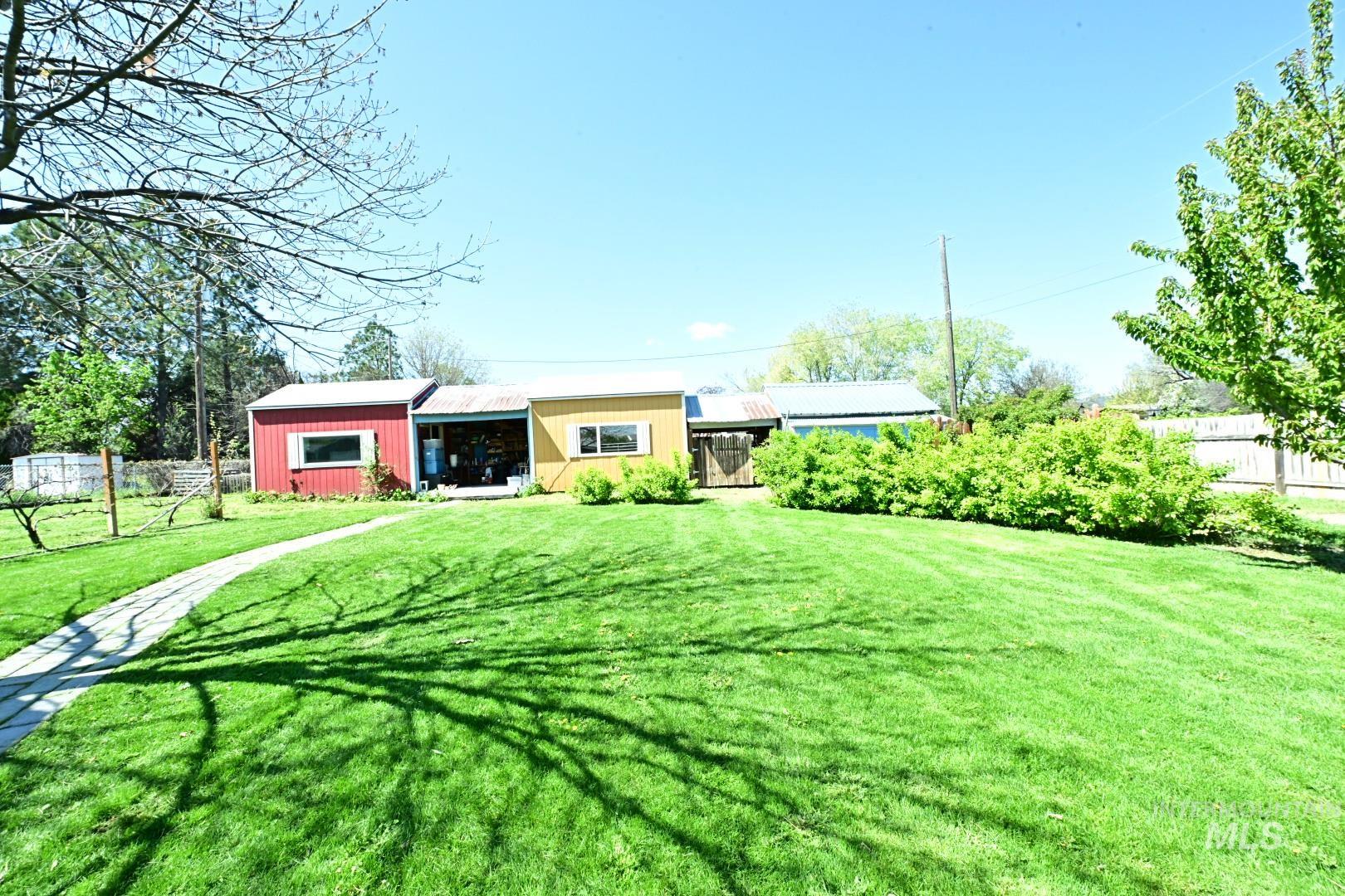 15627 Cantrice, Caldwell, Idaho 83607, 4 Bedrooms, 3 Bathrooms, Residential For Sale, Price $398,000, 98981988