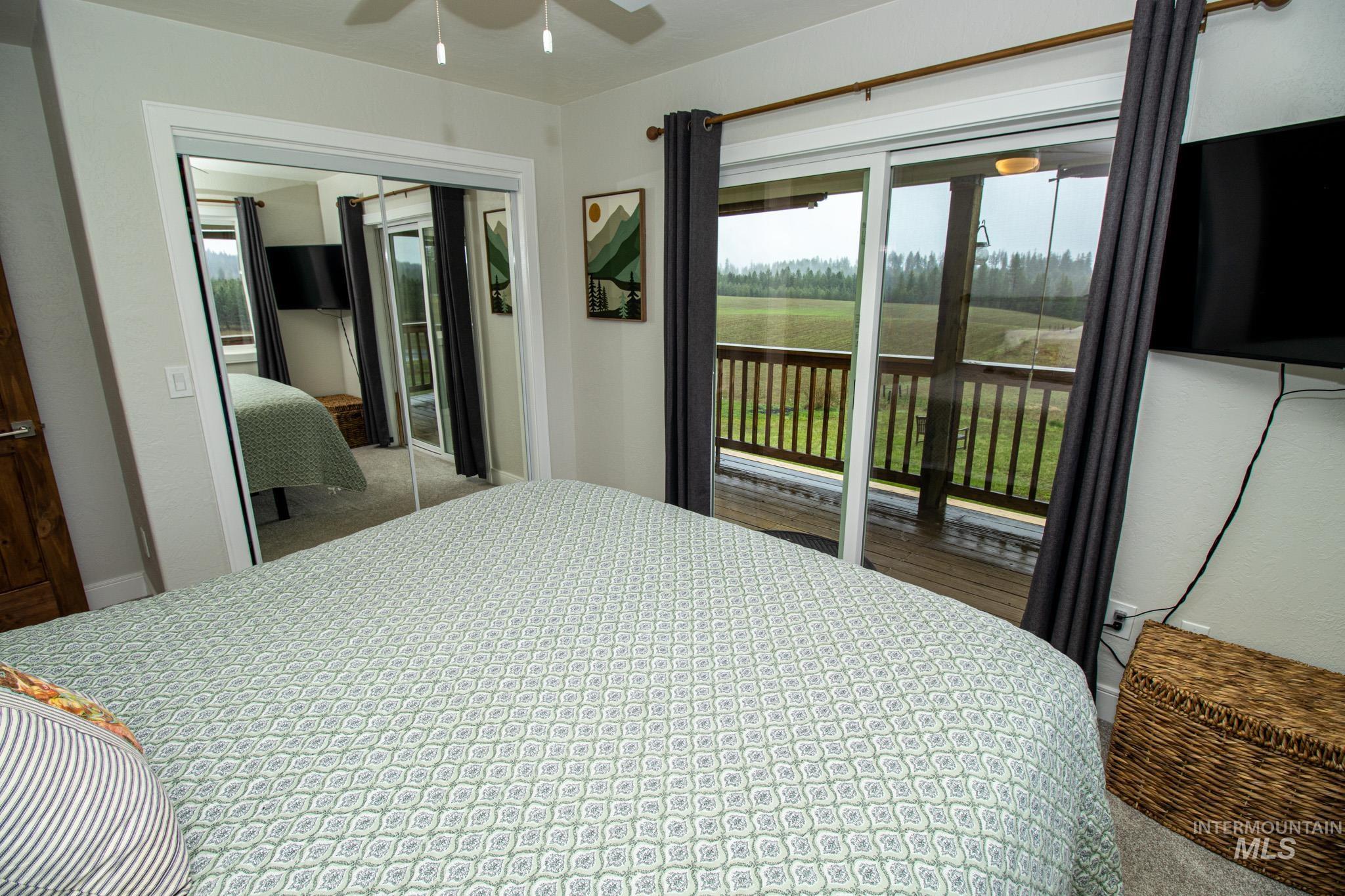 5404 Freeman Creek Rd, Lenore, Idaho 83541, 3 Bedrooms, 3 Bathrooms, Residential For Sale, Price $949,000, 98981990