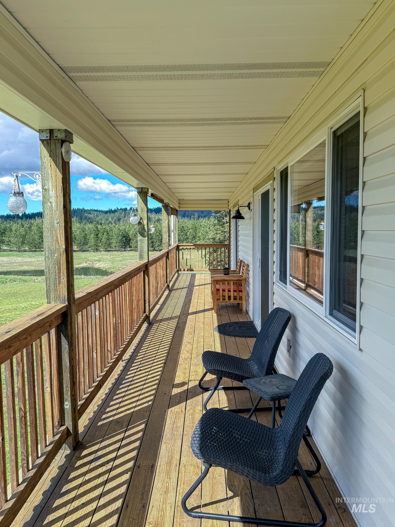 5404 Freeman Creek Rd, Lenore, Idaho 83541, 3 Bedrooms, 3 Bathrooms, Residential For Sale, Price $939,000, 98981990