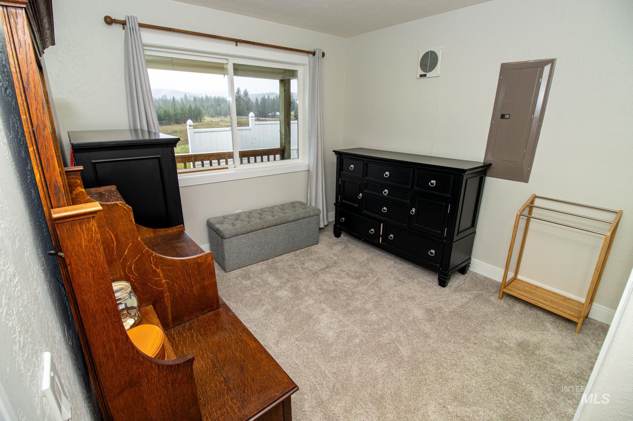 5404 Freeman Creek Rd, Lenore, Idaho 83541, 3 Bedrooms, 3 Bathrooms, Residential For Sale, Price $949,000, 98981990