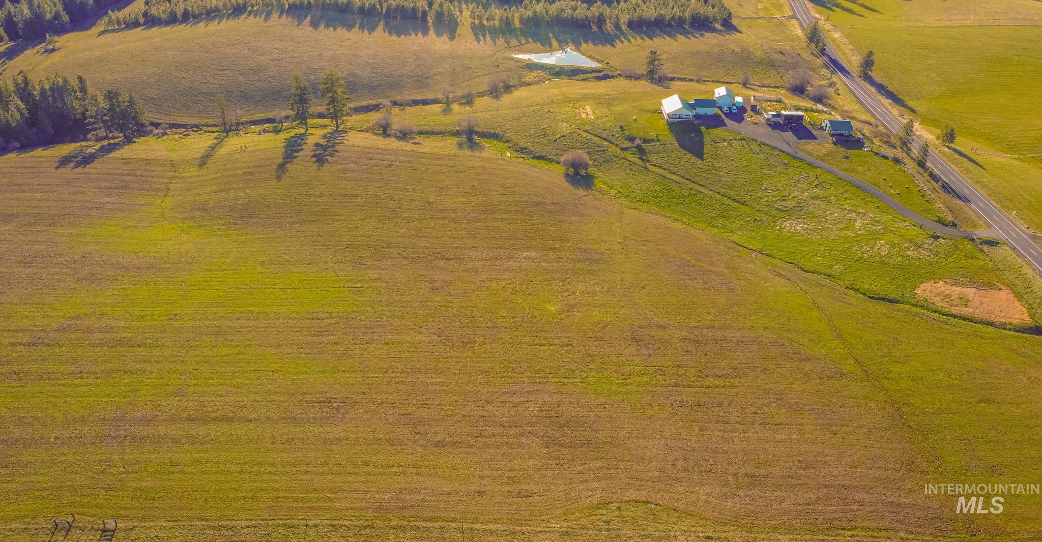 5404 Freeman Creek Rd, Lenore, Idaho 83541, 3 Bedrooms, 3 Bathrooms, Residential For Sale, Price $939,000, 98981990