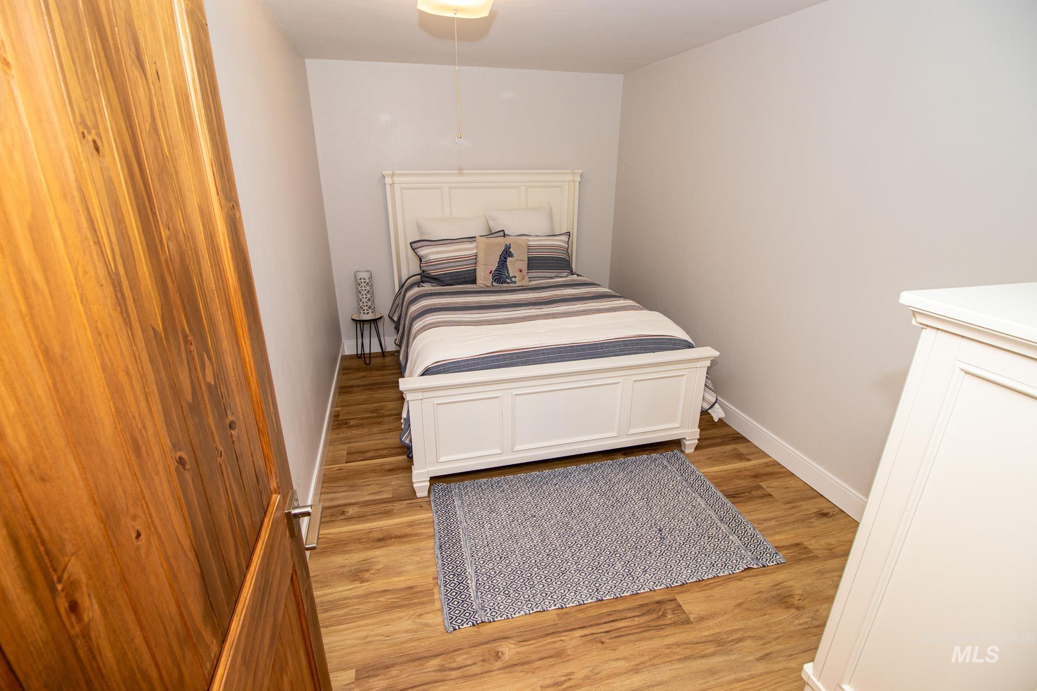 5404 Freeman Creek Rd, Lenore, Idaho 83541, 3 Bedrooms, 3 Bathrooms, Residential For Sale, Price $949,000, 98981990