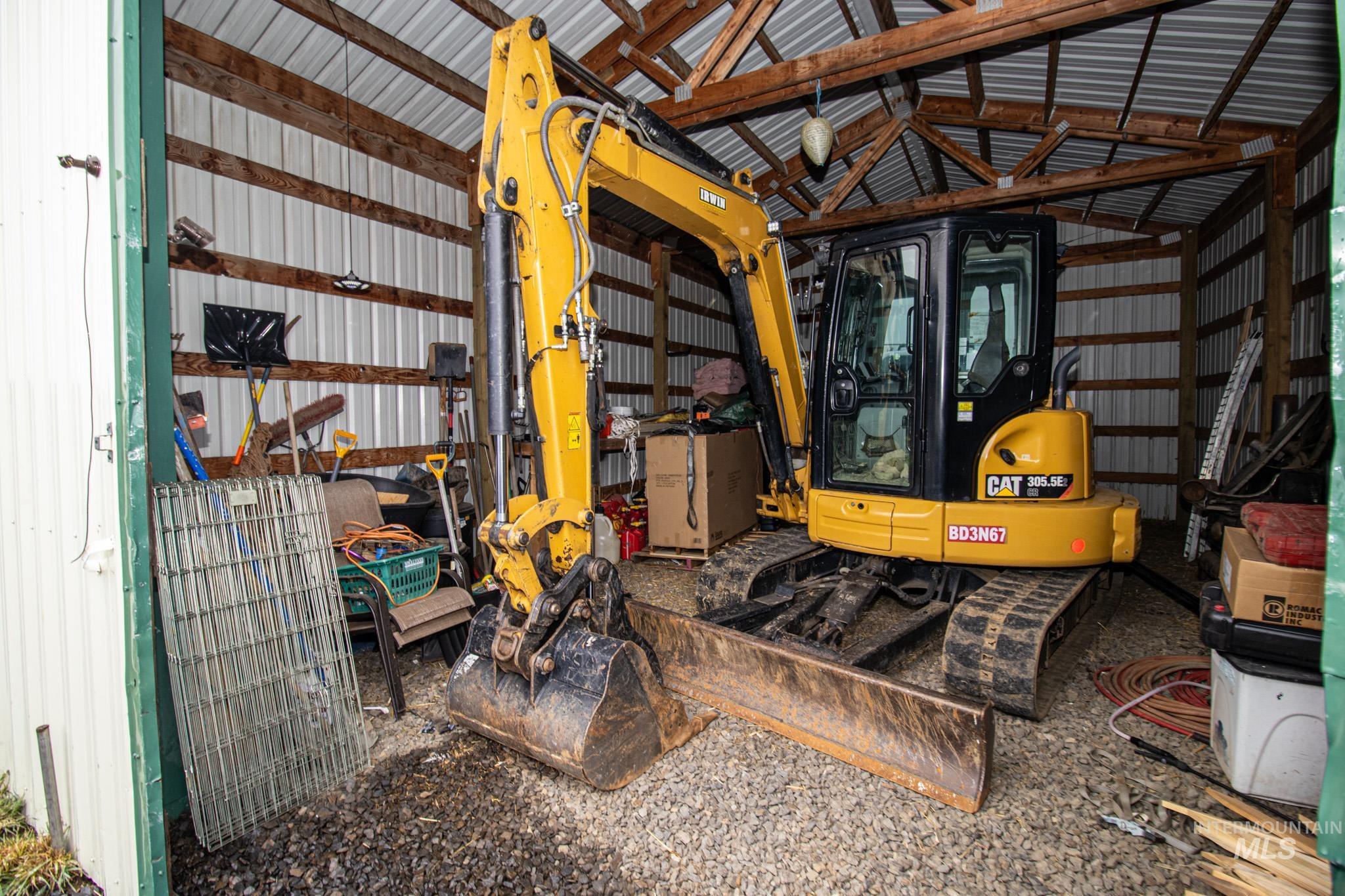 5404 Freeman Creek Rd, Lenore, Idaho 83541, 3 Bedrooms, 3 Bathrooms, Residential For Sale, Price $949,000, 98981990