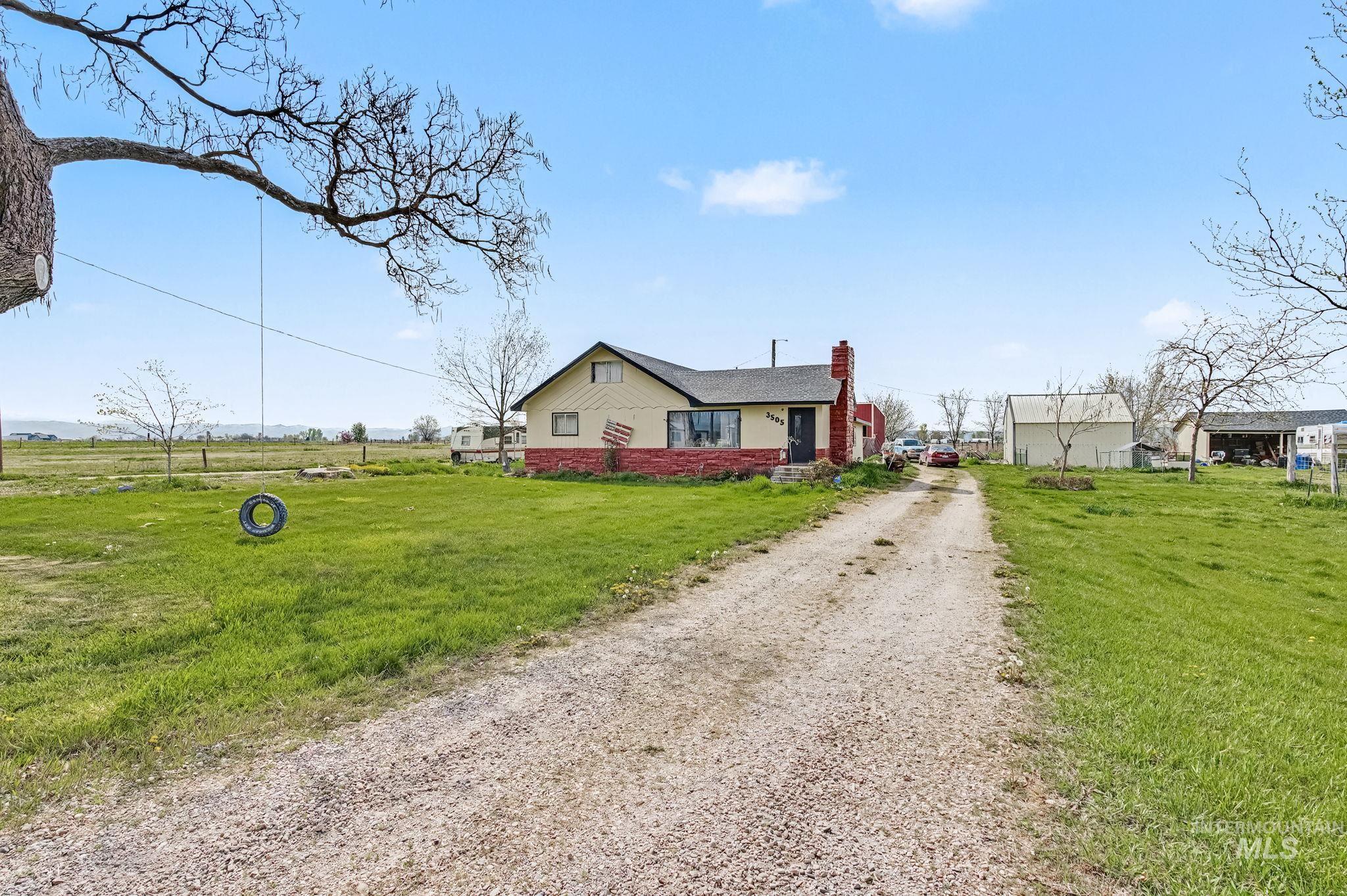 3505 W Idaho Blvd, Emmett, Idaho 83617, 4 Bedrooms, 4 Bathrooms, Residential For Sale, Price $999,000,MLS 98981992