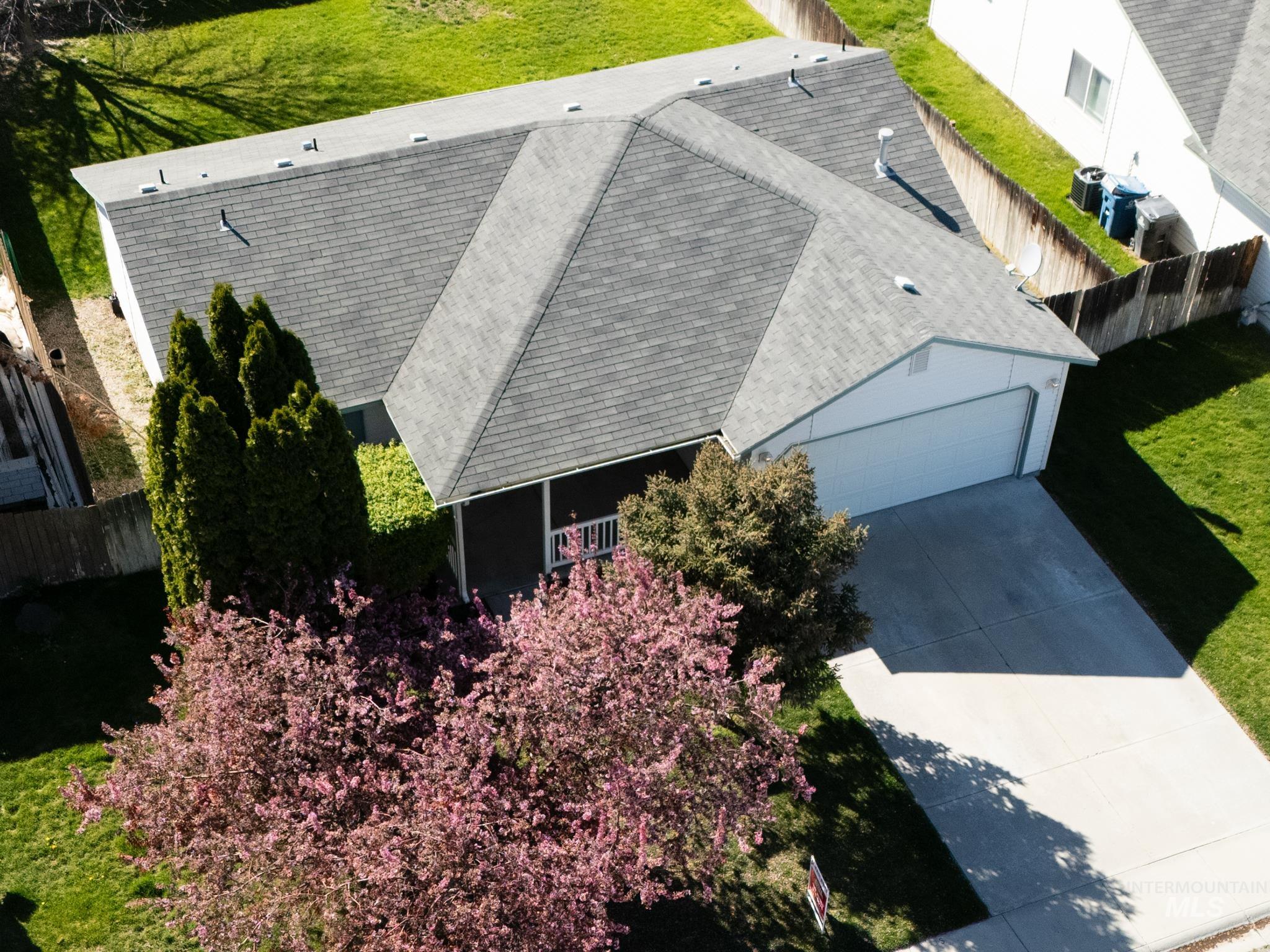 3812 Bismark Ave., Caldwell, Idaho 83605, 3 Bedrooms, 2 Bathrooms, Residential For Sale, Price $349,000,MLS 98982006