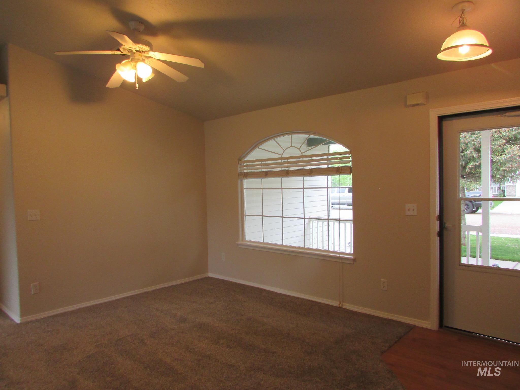 3812 Bismark Ave., Caldwell, Idaho 83605, 3 Bedrooms, 2 Bathrooms, Residential For Sale, Price $349,000, 98982006