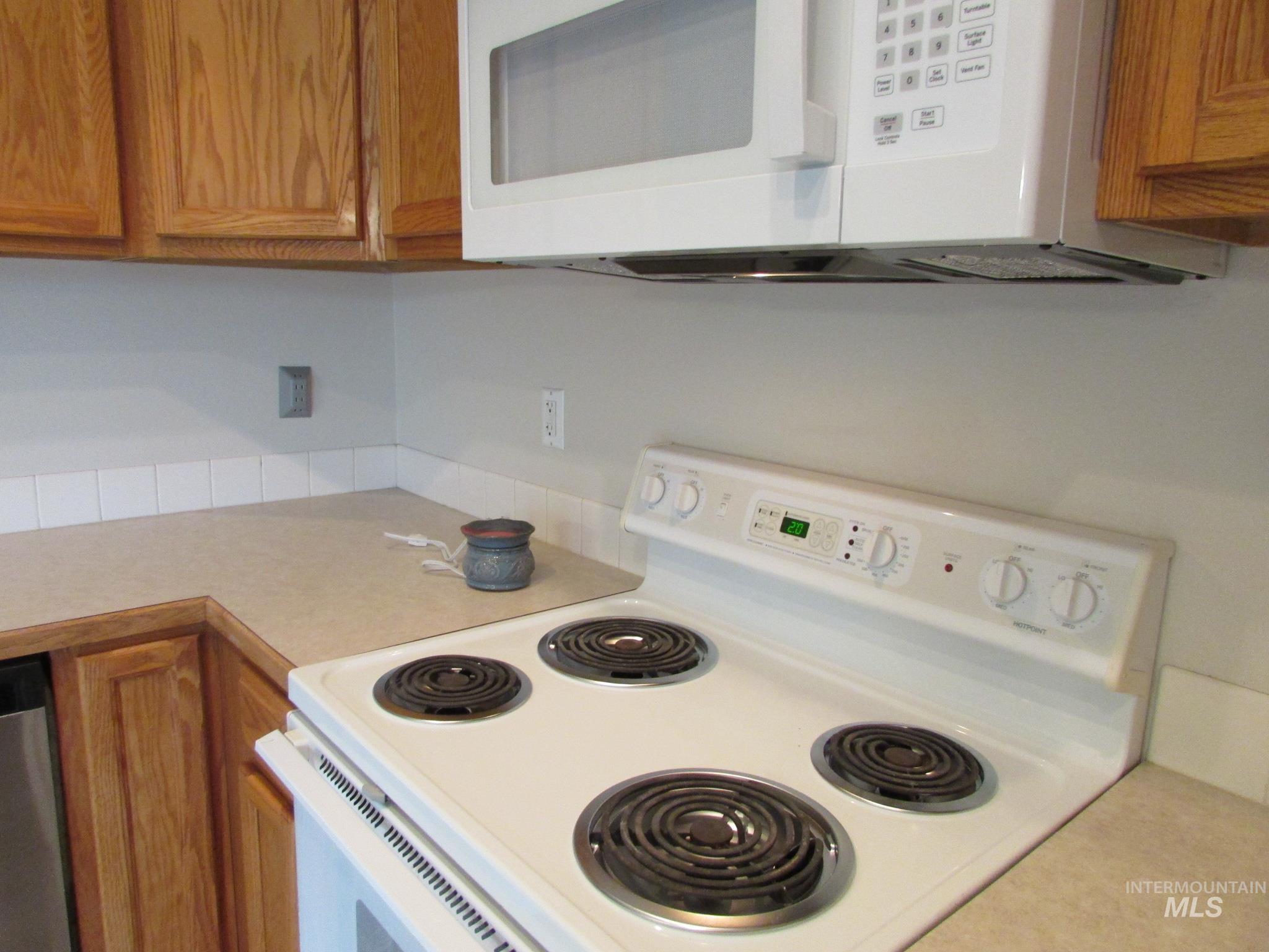 3812 Bismark Ave., Caldwell, Idaho 83605, 3 Bedrooms, 2 Bathrooms, Residential For Sale, Price $349,000, 98982006