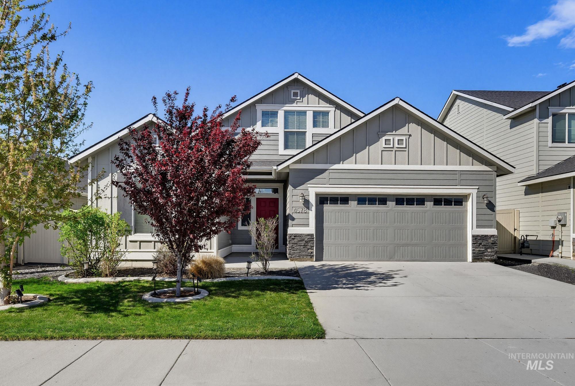 4578 W Silver River, Meridian, Idaho 83646, 3 Bedrooms, 2 Bathrooms, Residential For Sale, Price $455,000,MLS 98982007