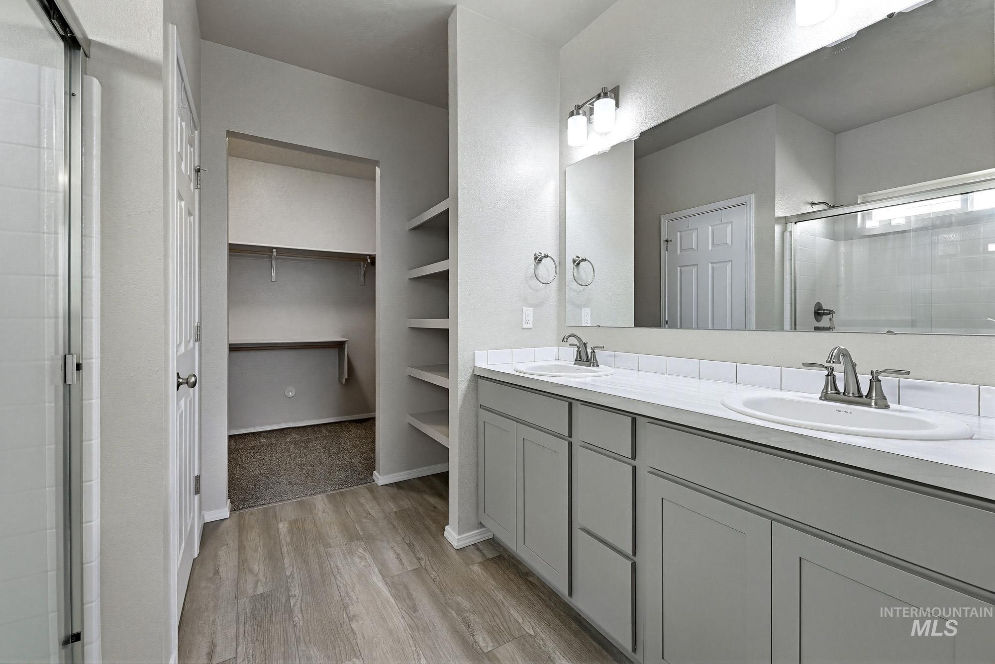 4578 W Silver River, Meridian, Idaho 83646, 3 Bedrooms, 2 Bathrooms, Residential For Sale, Price $455,000, 98982007