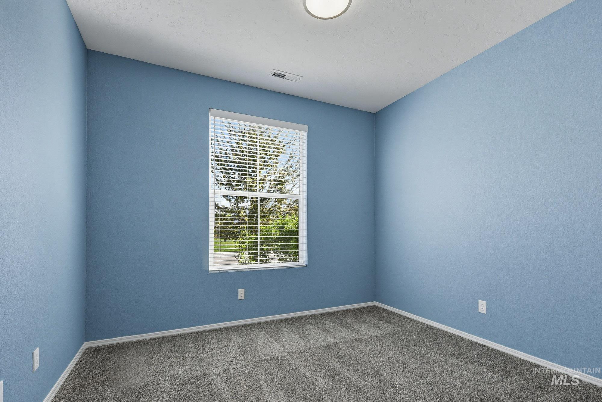 4578 W Silver River, Meridian, Idaho 83646, 3 Bedrooms, 2 Bathrooms, Residential For Sale, Price $455,000, 98982007