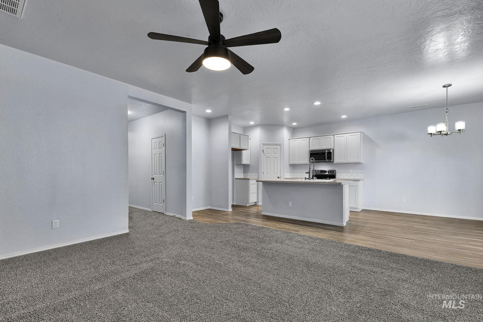 4578 W Silver River, Meridian, Idaho 83646, 3 Bedrooms, 2 Bathrooms, Residential For Sale, Price $455,000, 98982007