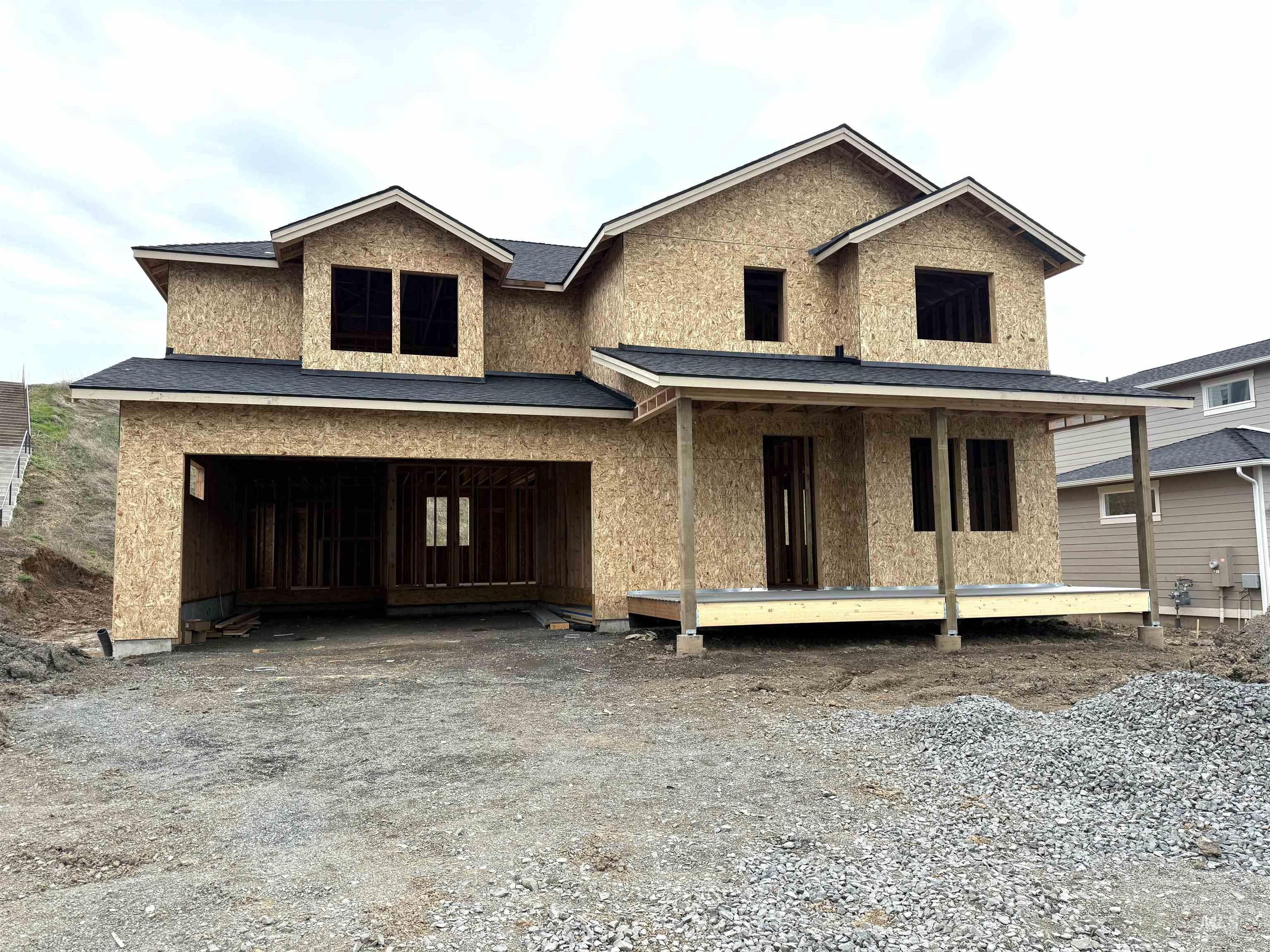 2531 E 3rd, Moscow, Idaho 83843, 4 Bedrooms, 3 Bathrooms, Residential For Sale, Price $809,000,MLS 98982008