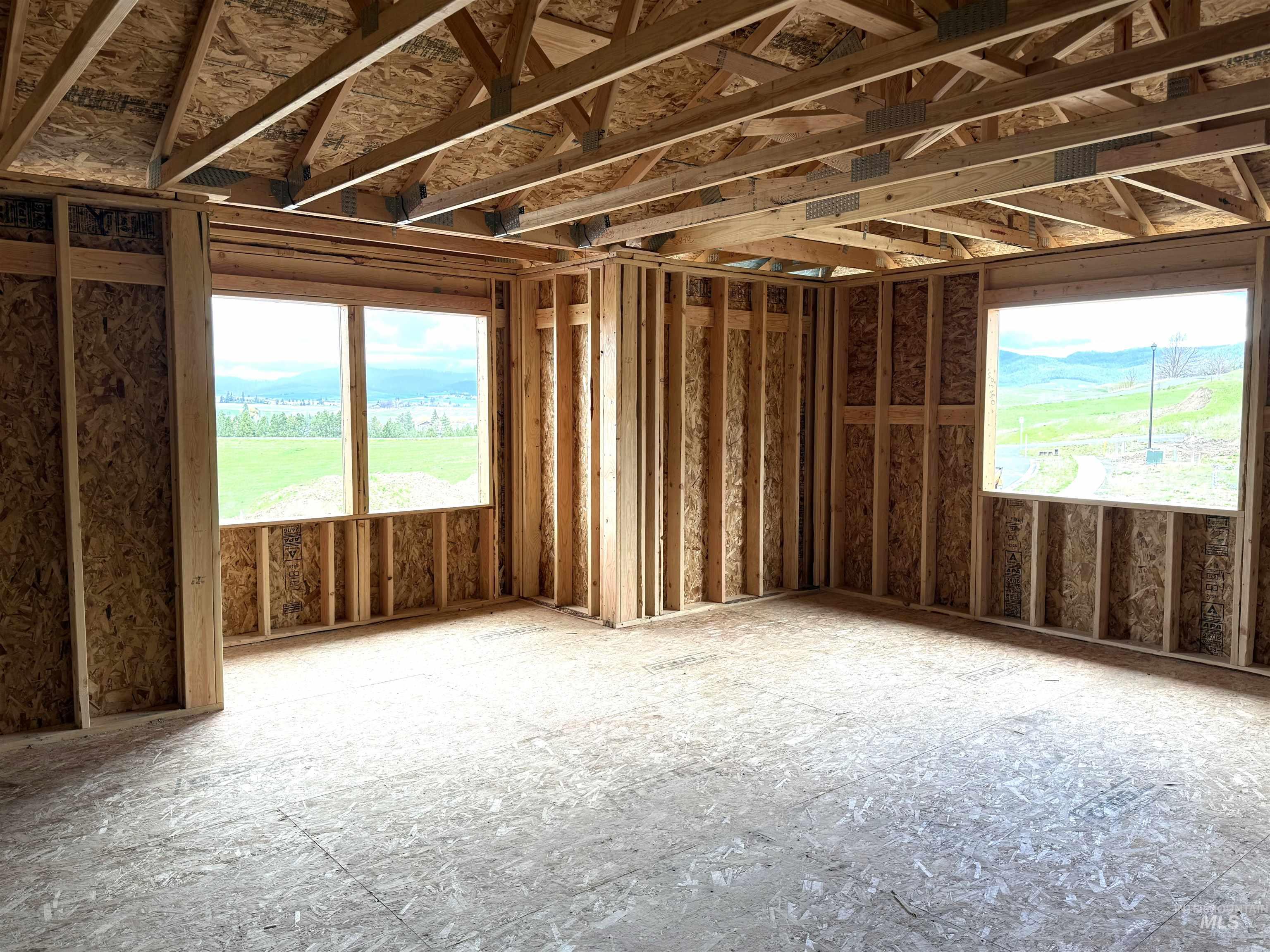 2531 E 3rd, Moscow, Idaho 83843, 4 Bedrooms, 3 Bathrooms, Residential For Sale, Price $809,000, 98982008