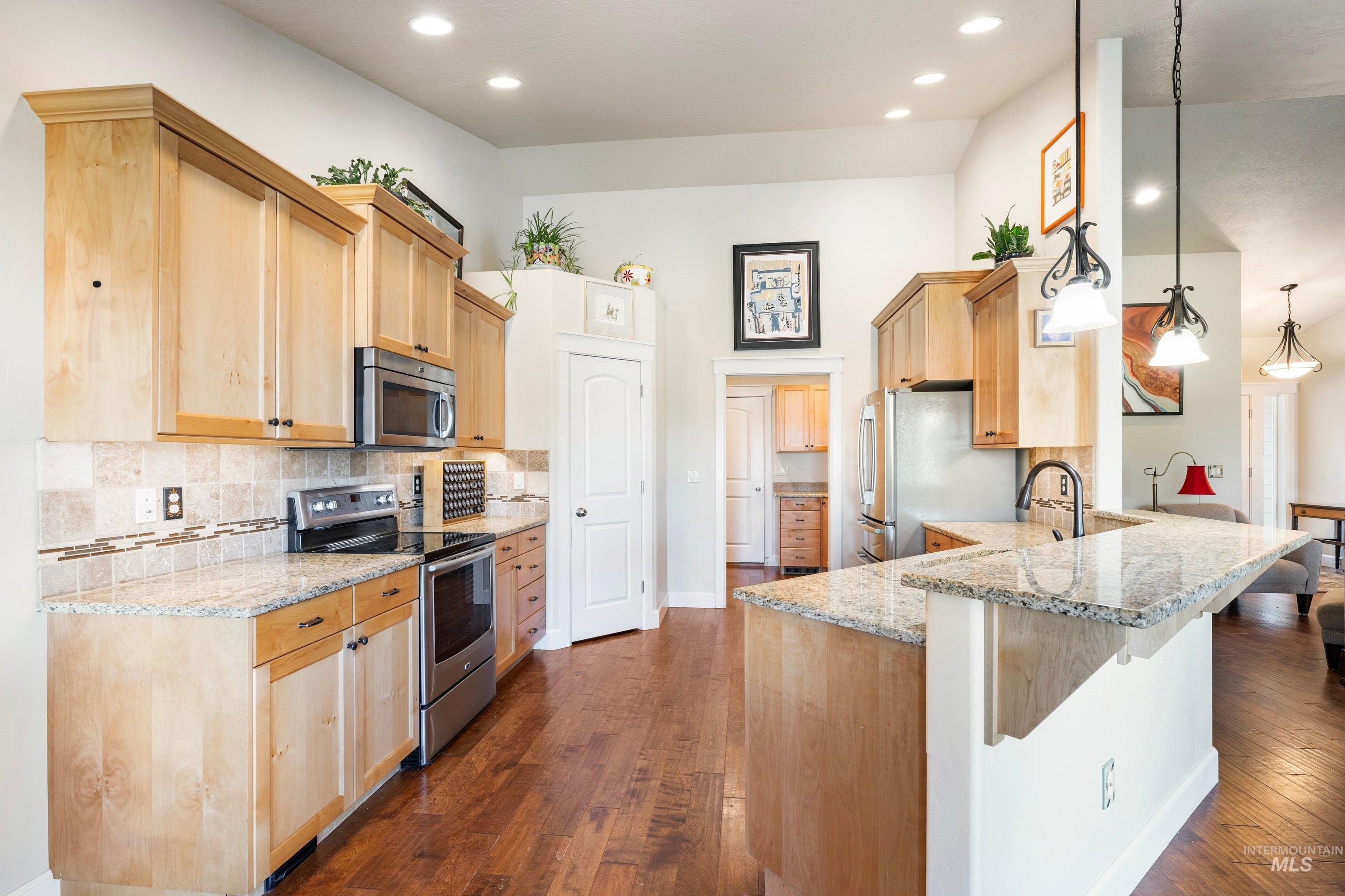 4114 S Draco CT, Nampa, Idaho 83686, 3 Bedrooms, 2 Bathrooms, Residential For Sale, Price $420,000, 98982009