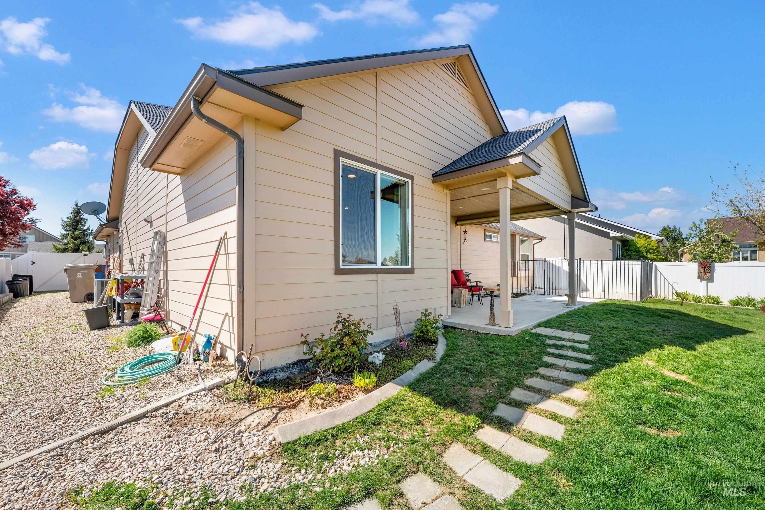 4114 S Draco CT, Nampa, Idaho 83686, 3 Bedrooms, 2 Bathrooms, Residential For Sale, Price $420,000, 98982009