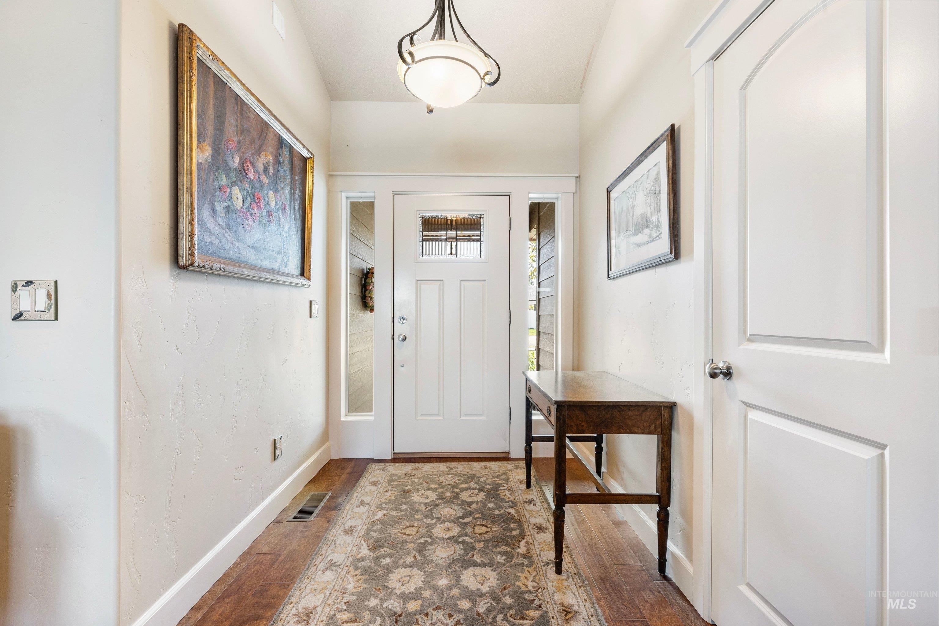 4114 S Draco CT, Nampa, Idaho 83686, 3 Bedrooms, 2 Bathrooms, Residential For Sale, Price $420,000, 98982009