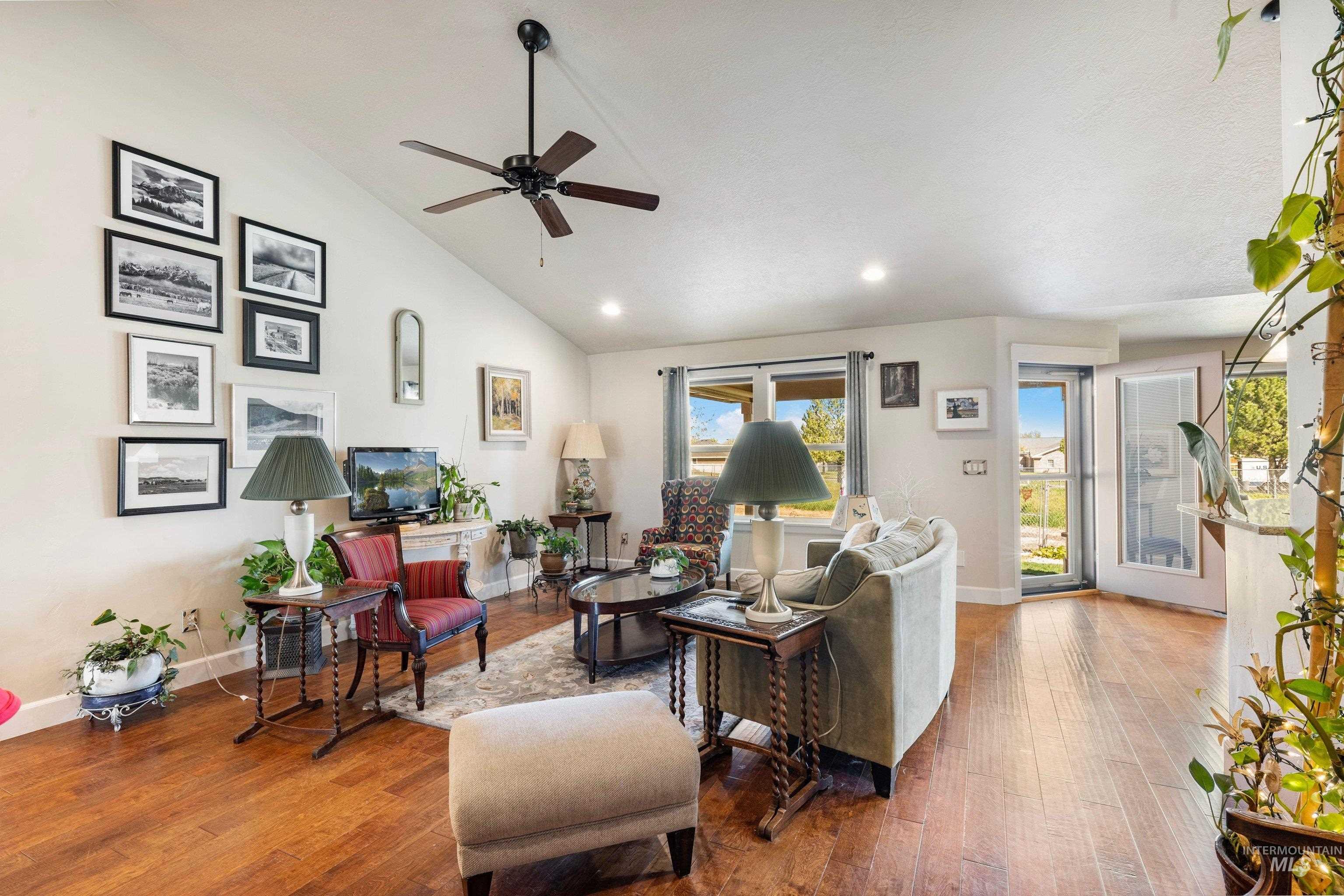 4114 S Draco CT, Nampa, Idaho 83686, 3 Bedrooms, 2 Bathrooms, Residential For Sale, Price $420,000, 98982009